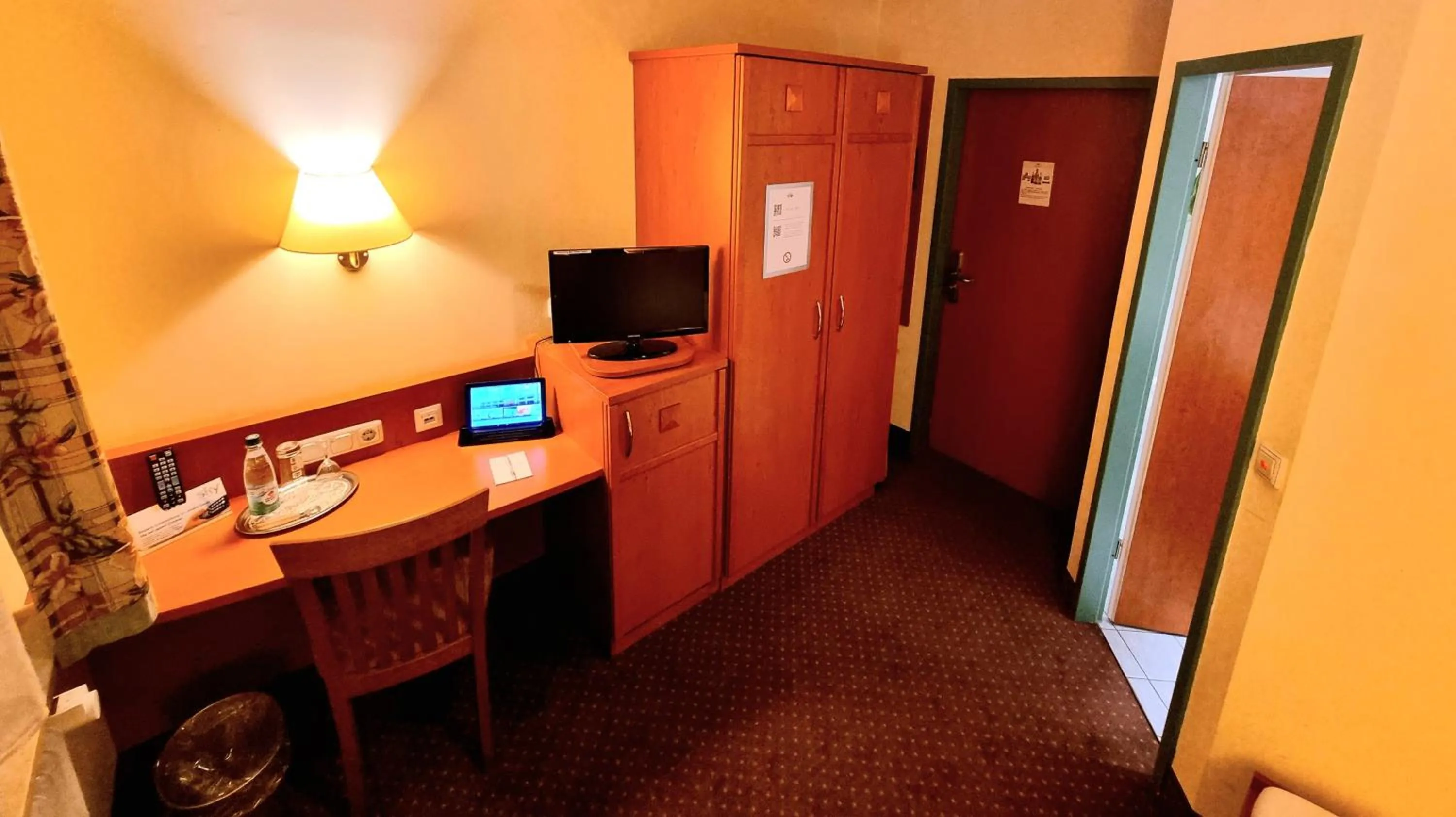 Photo of the whole room in Am Klostergarten