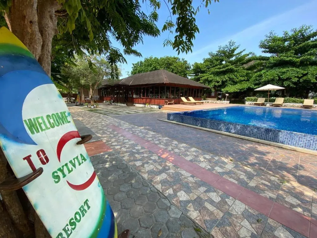 Pool view in Sylvia Hotel & Resort Komodo