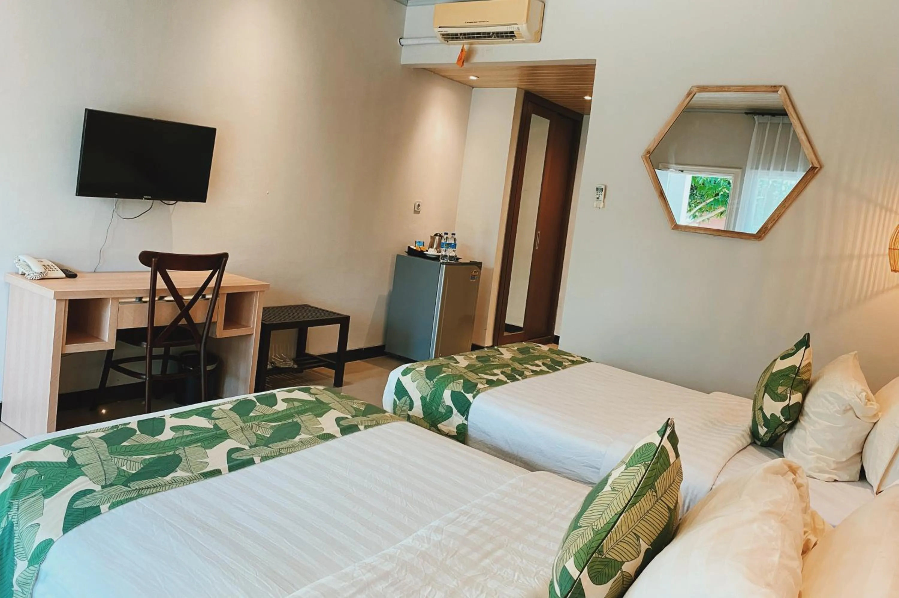 Bed in Sylvia Hotel & Resort Komodo