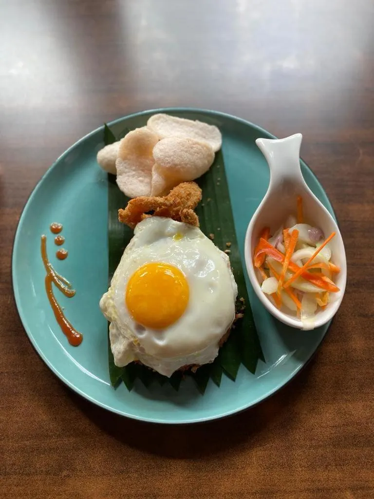 Food and drinks in Sylvia Hotel & Resort Komodo