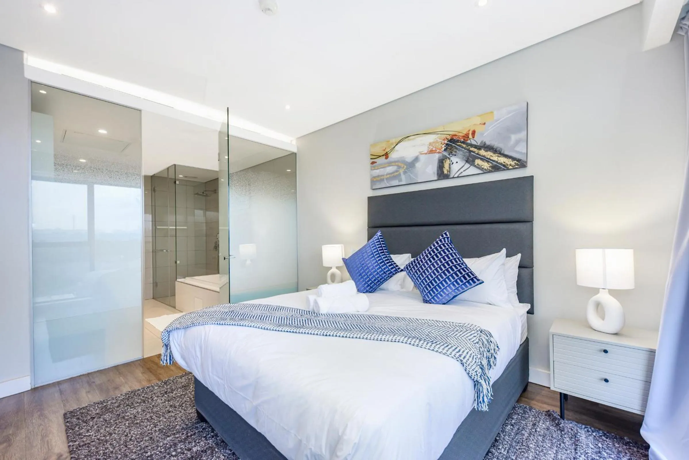 Bedroom, Bed in The Park Central Residence - WITH GENERATOR