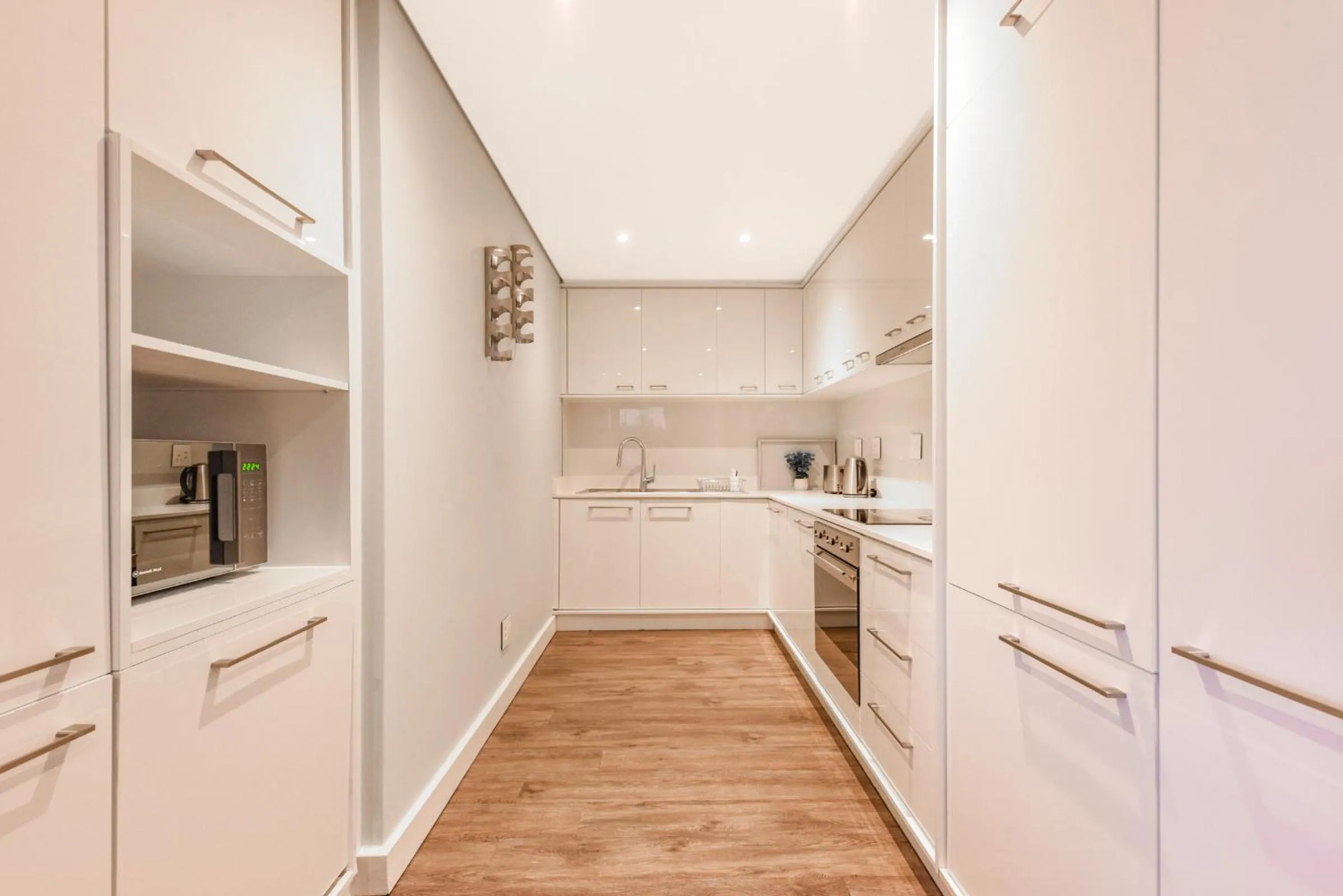 Kitchen or kitchenette in The Park Central Residence - WITH GENERATOR