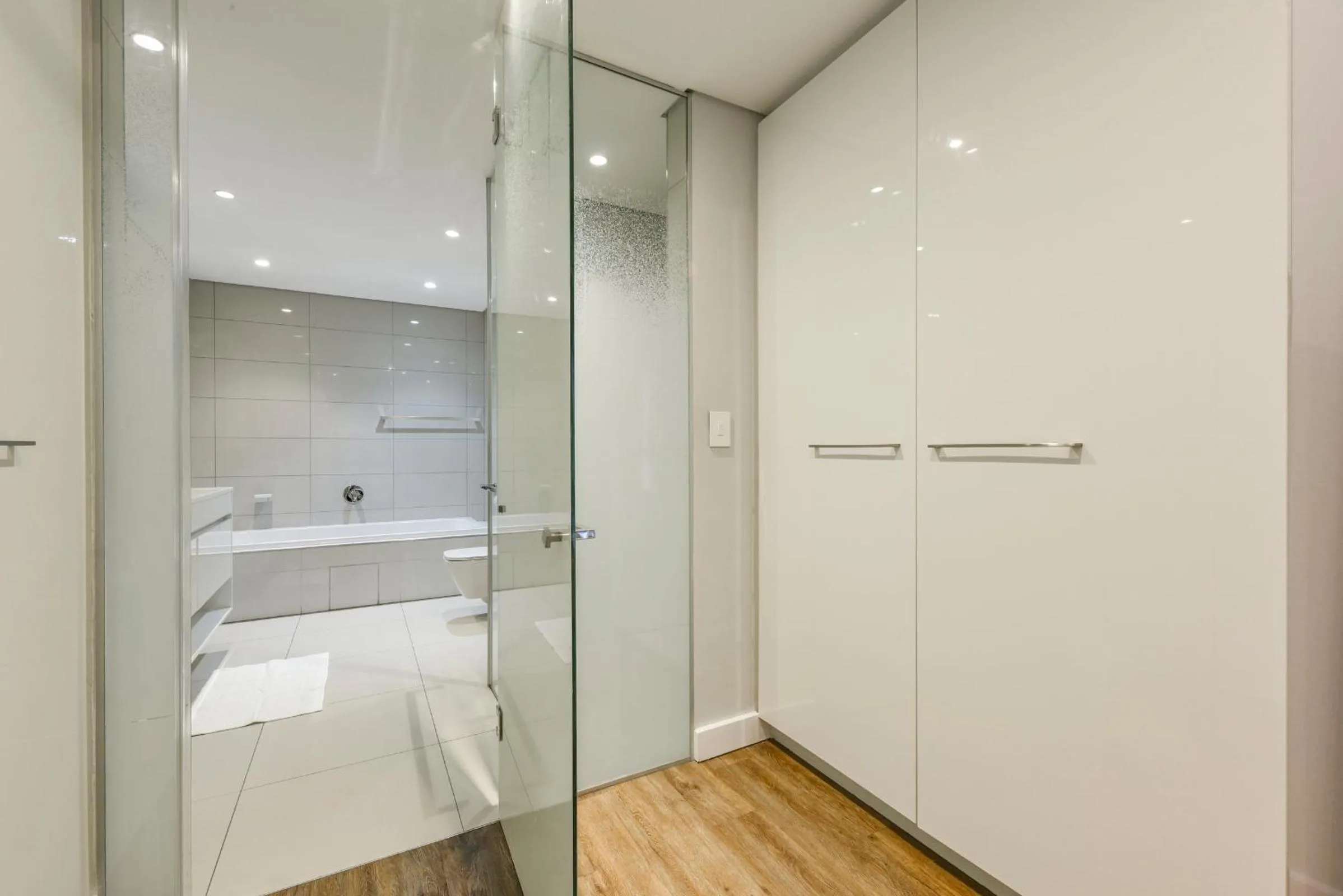 Shower in The Park Central Residence - WITH GENERATOR