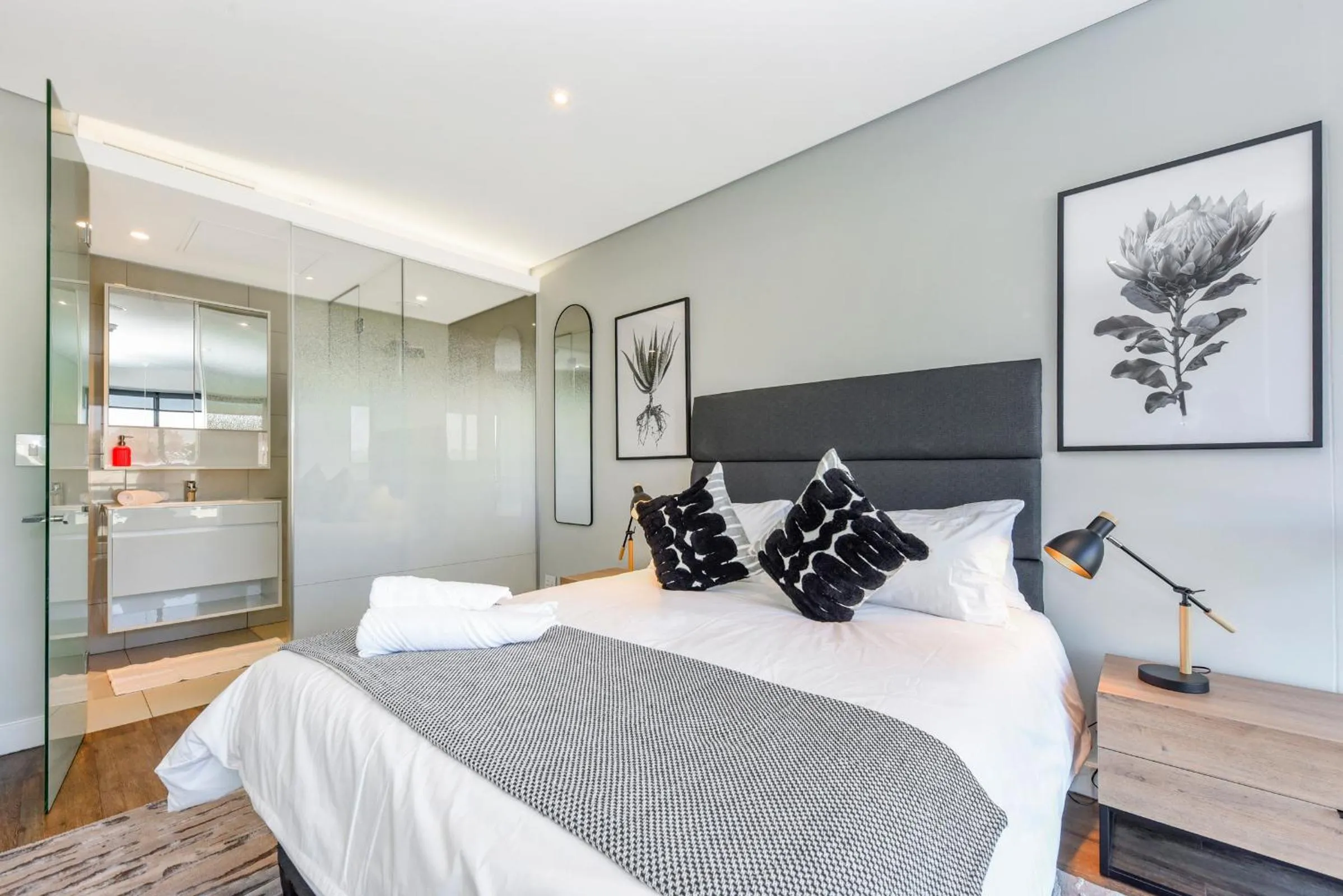 Bedroom, Bed in The Park Central Residence - WITH GENERATOR