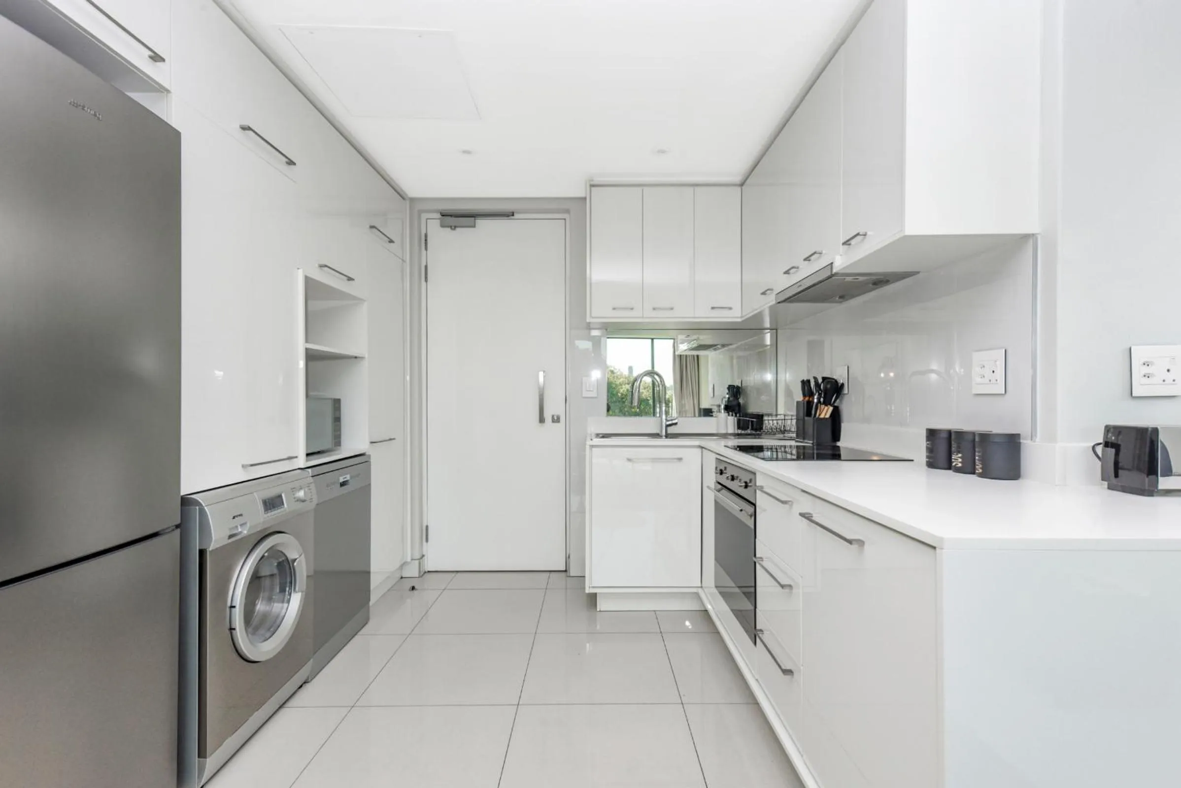 Kitchen or kitchenette in The Park Central Residence - WITH GENERATOR