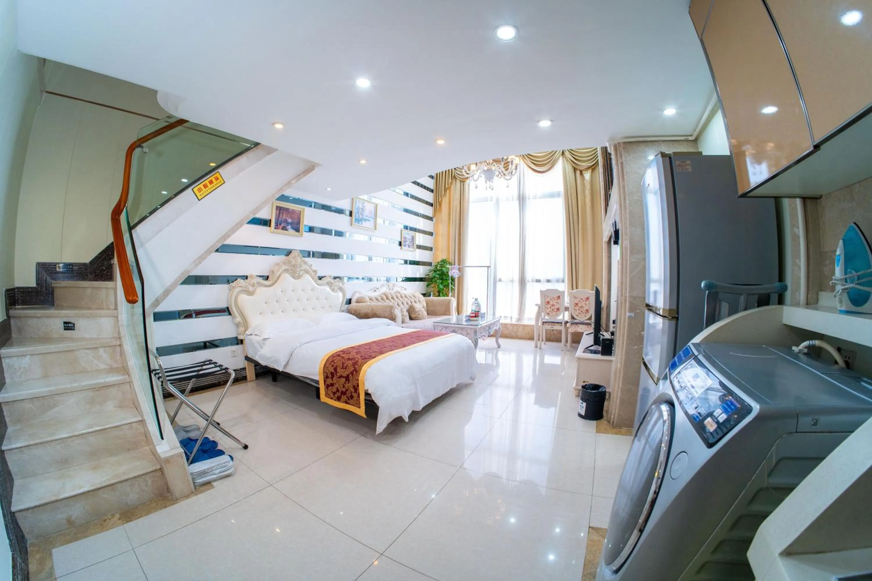 Bed in Guangzhou Hakka Apartment Beijing Road