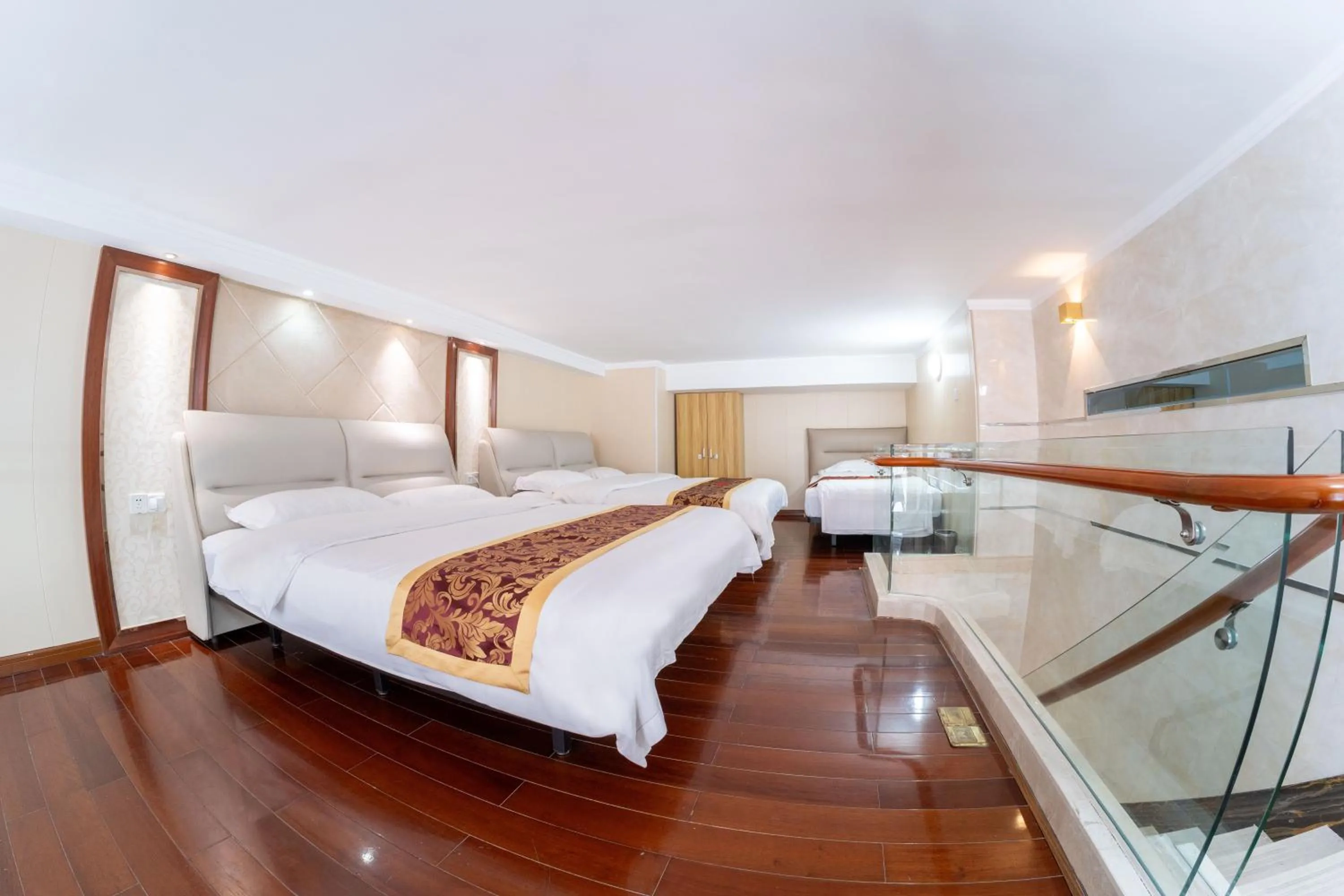 Bed in Guangzhou Hakka Apartment Beijing Road