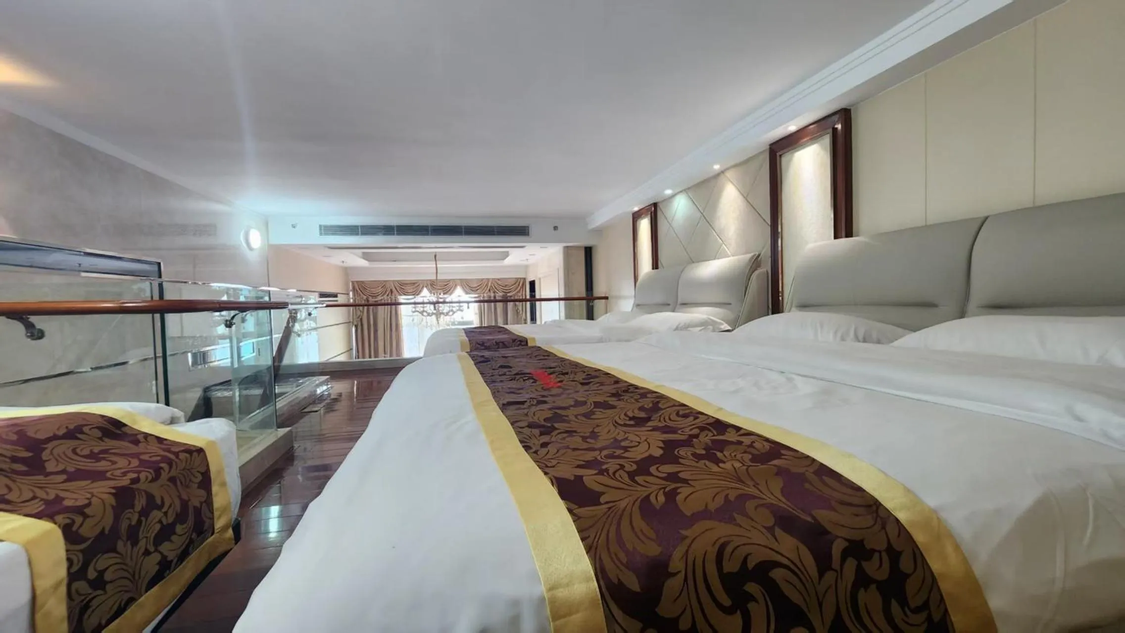 Bed in Guangzhou Hakka Apartment Beijing Road