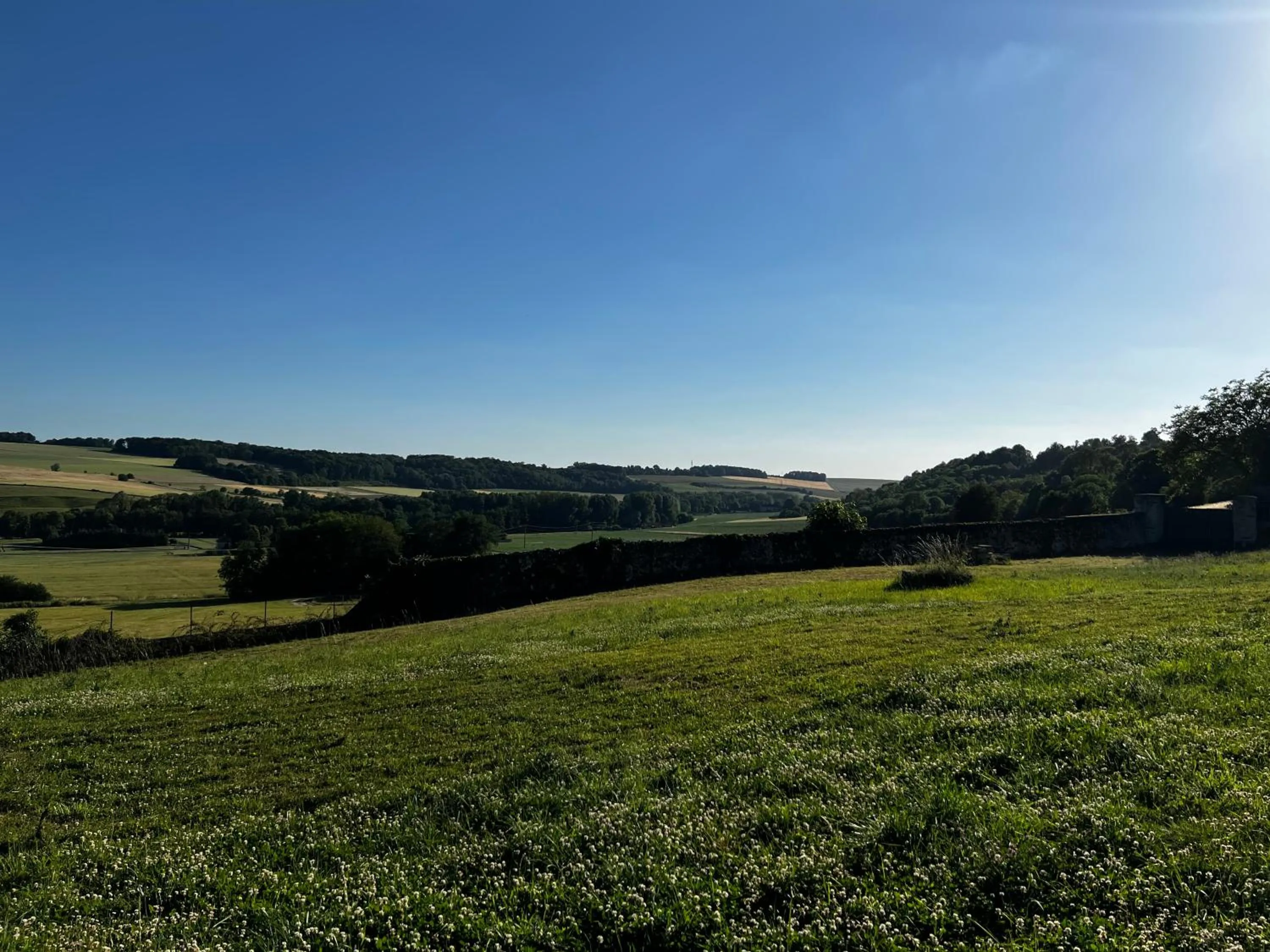Natural landscape in Demeure de la Garenne