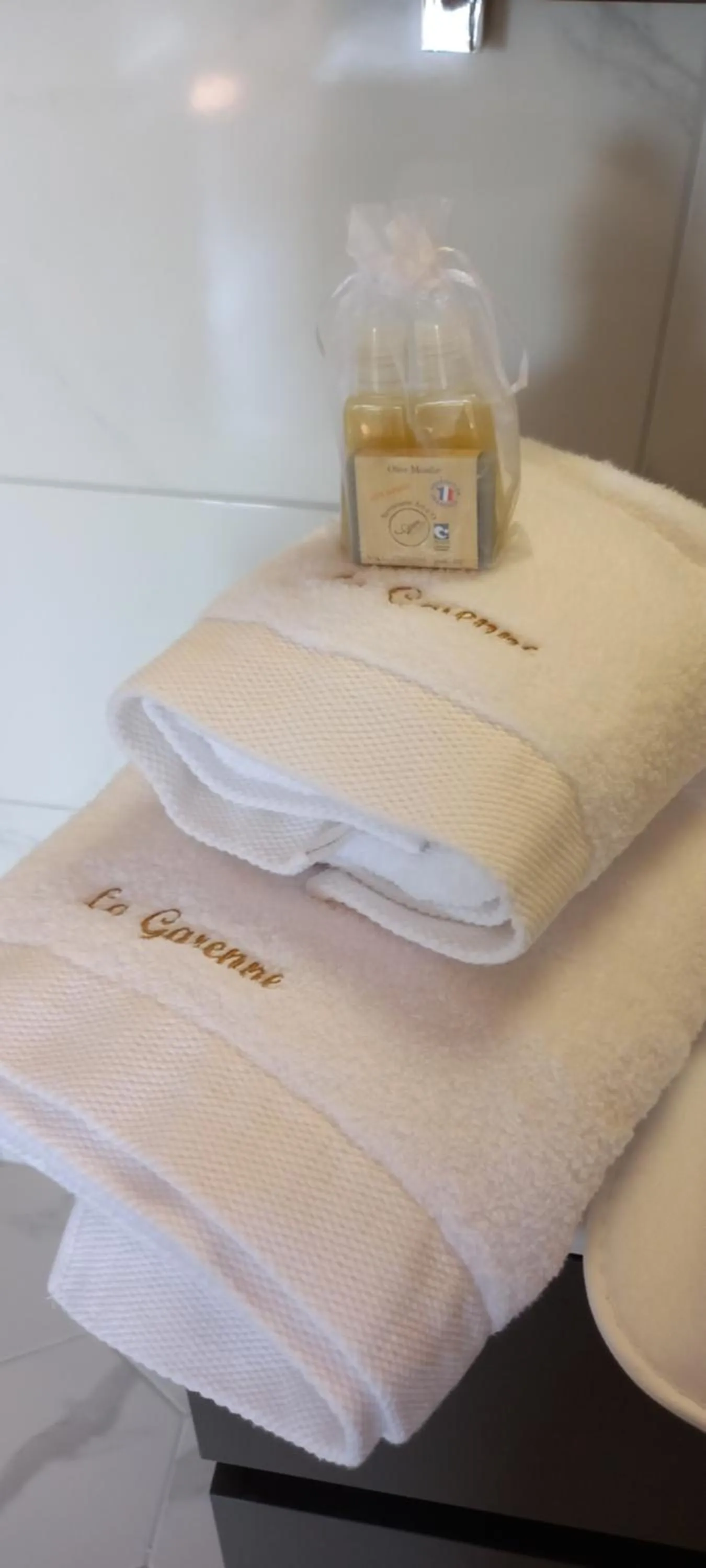 Bathroom, Bed in Demeure de la Garenne