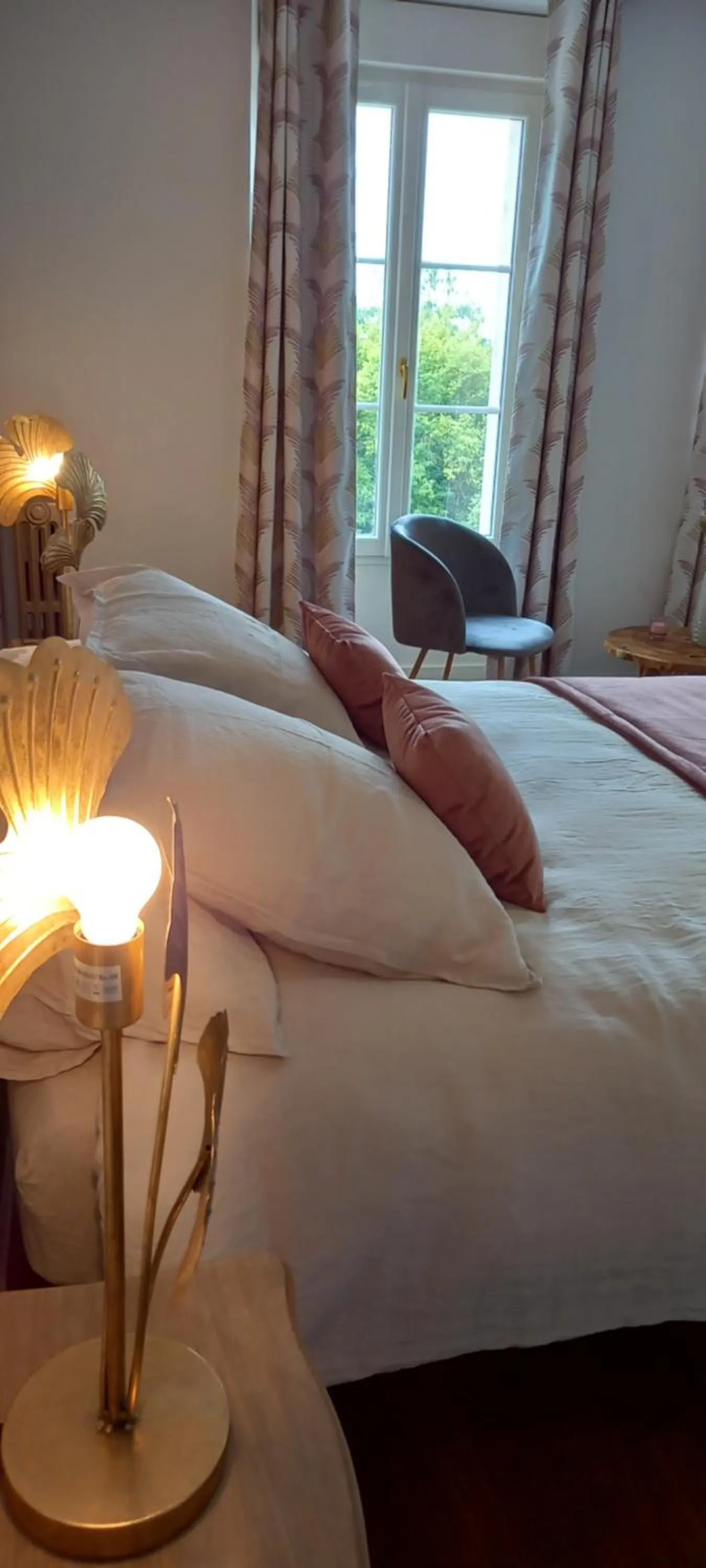 Photo of the whole room, Bed in Demeure de la Garenne