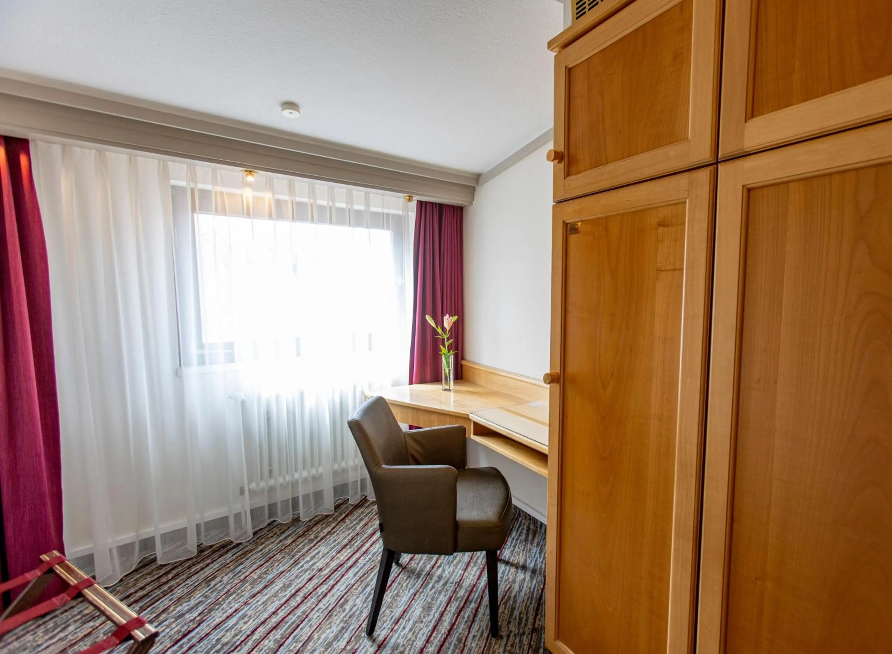 Photo of the whole room in Hotel Pelikan