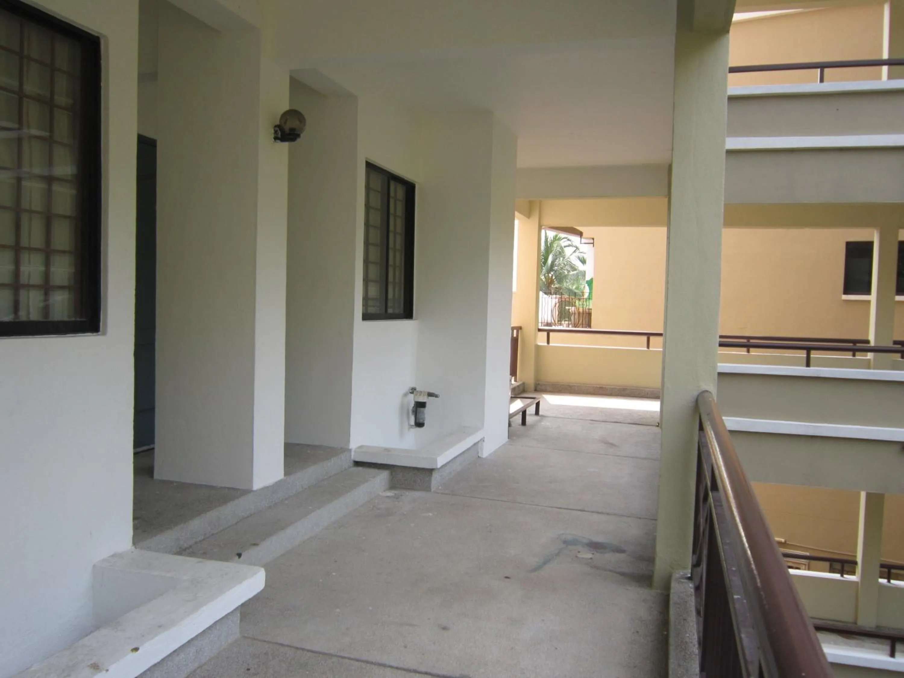 Other in Paradise Lagoon Apartment