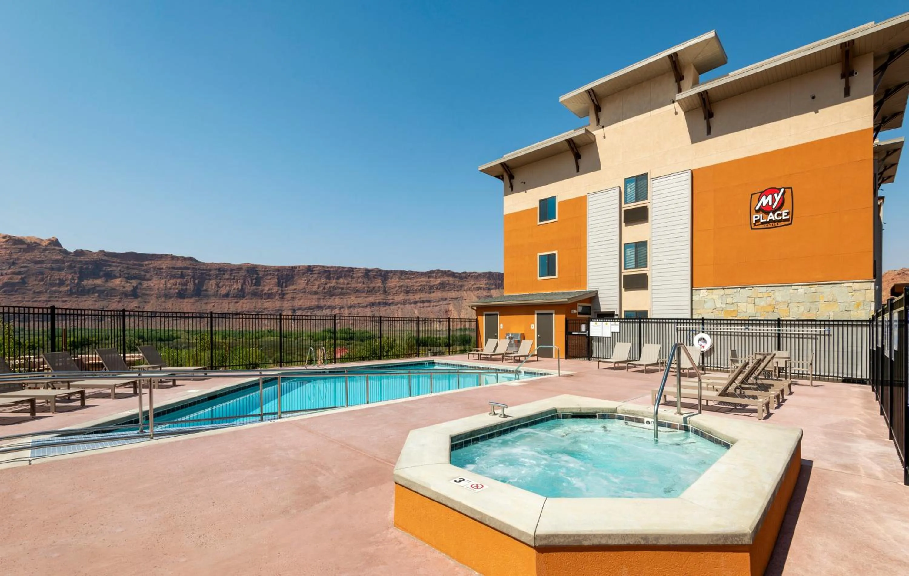 Patio in My Place Hotel-Moab, UT