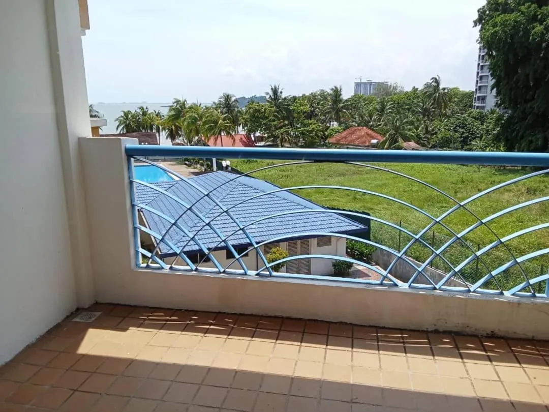 Balcony/Terrace in Seri Bulan Condo