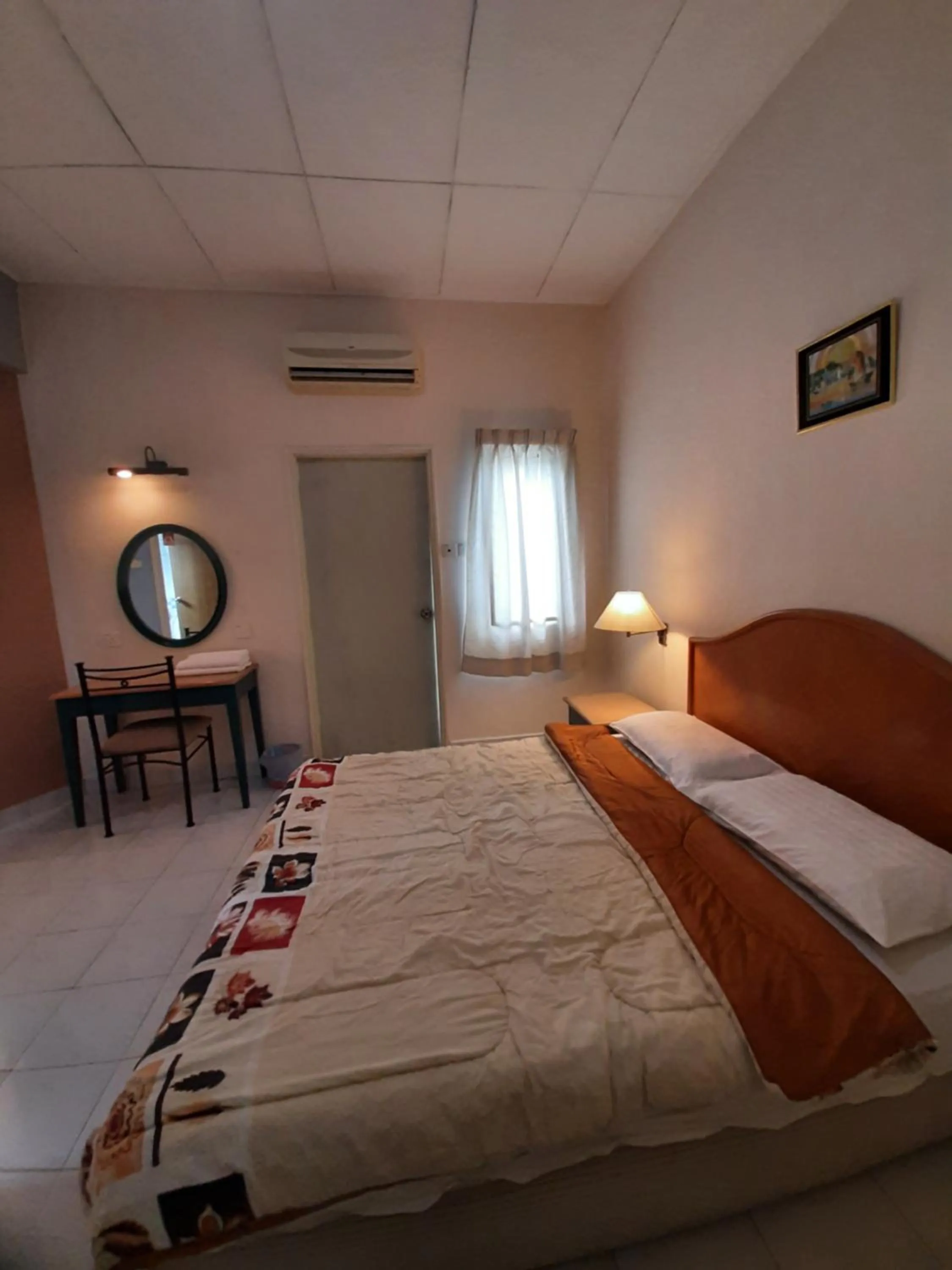 Bedroom, Bed in Seri Bulan Condo