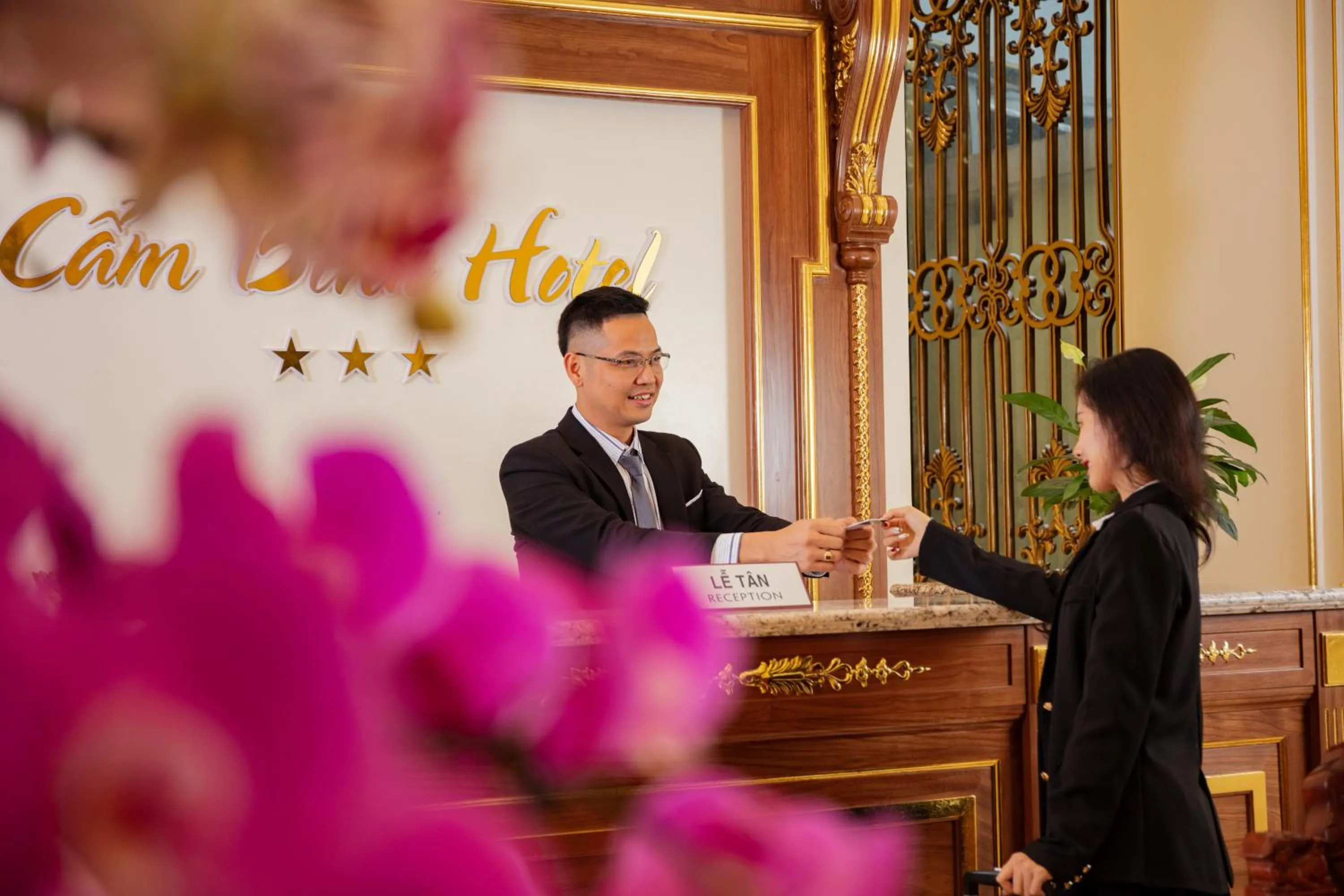 Staff in Cẩm Bình Hotel