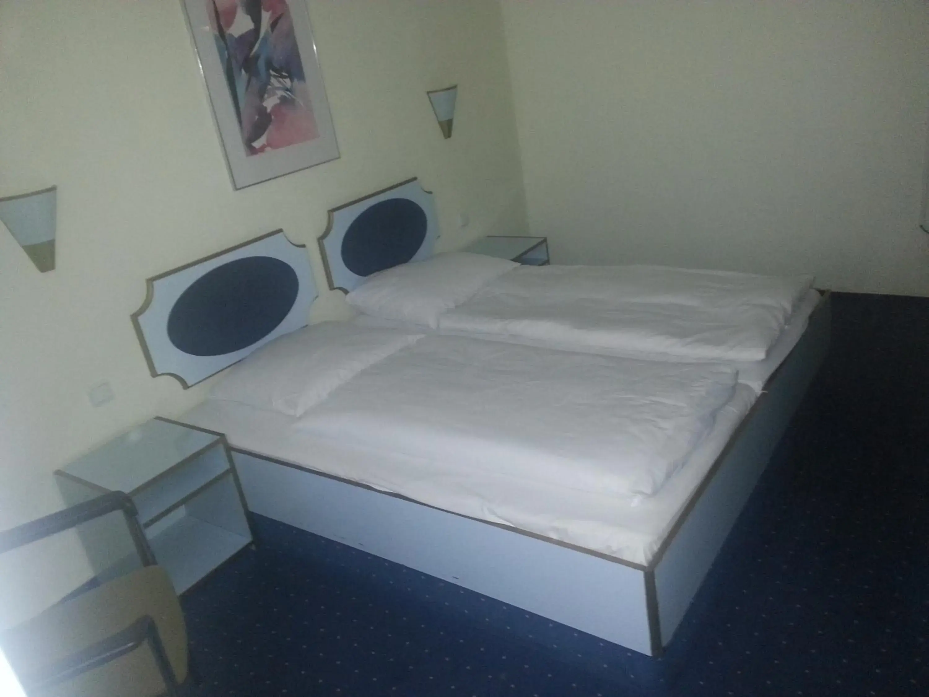 Double Room in Hotelgarni Frankfurt Double Room in Hotelgarni Frankfurt