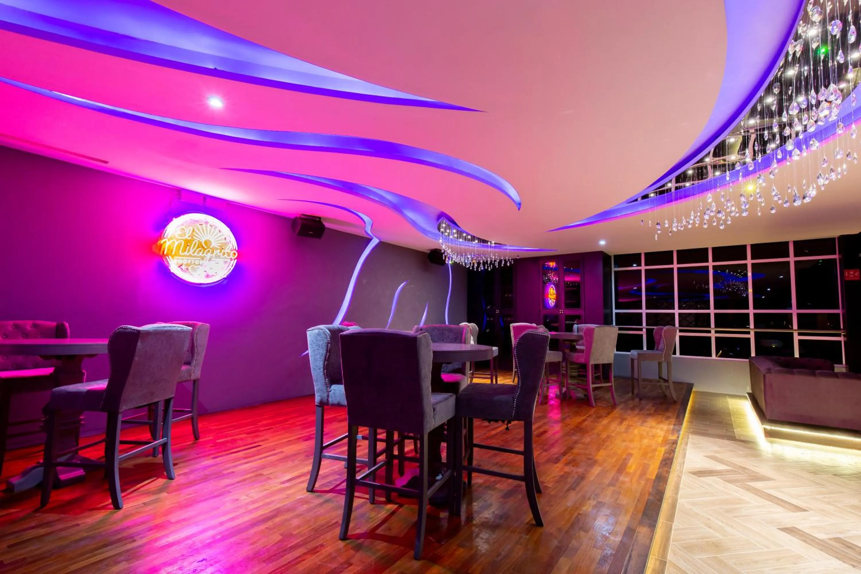 Lounge or bar in HOTEL & SPA MANSION SOLIS by HOTSSON