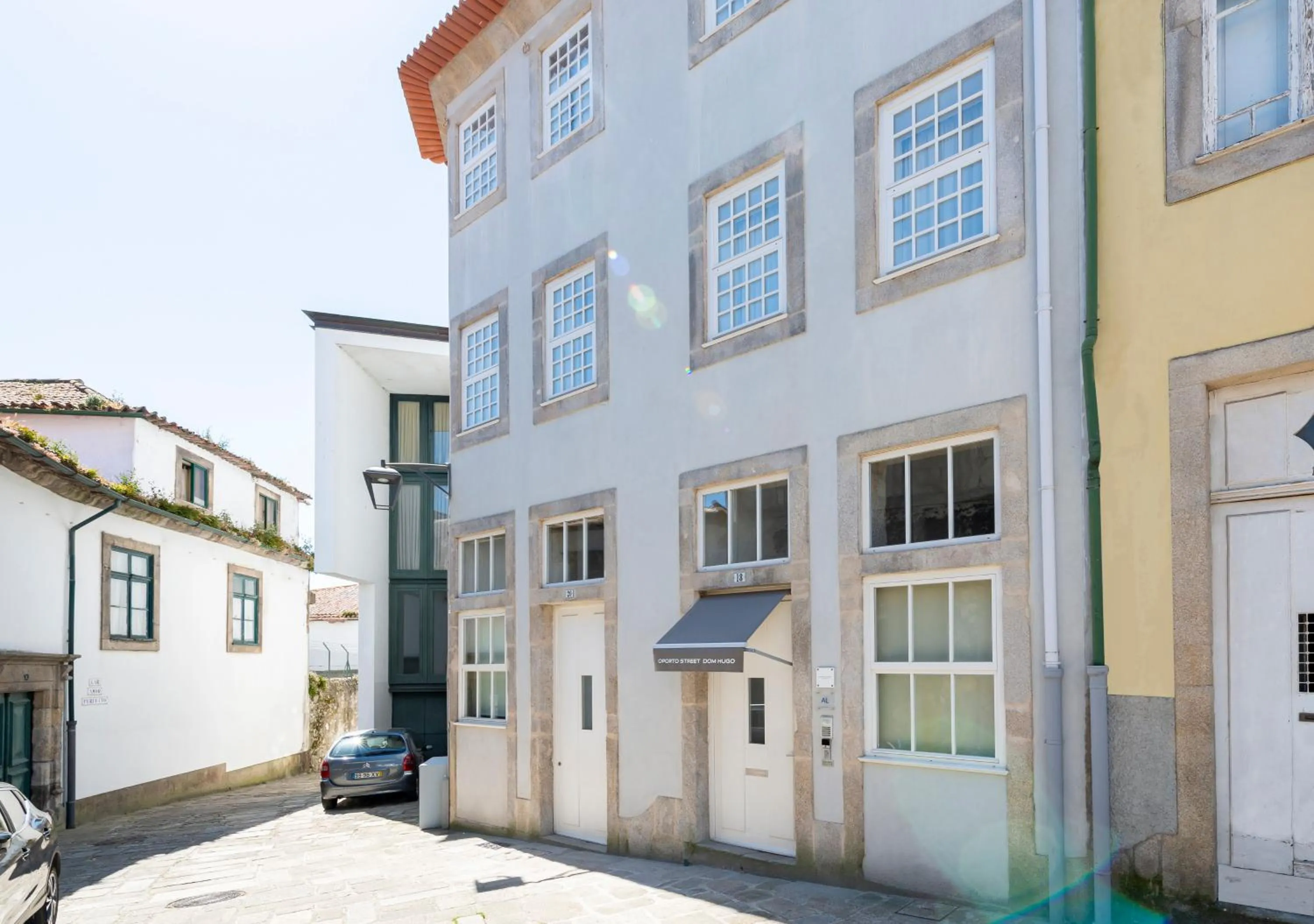 Property building in Oporto Comfort Dom Hugo - Historic Apartments