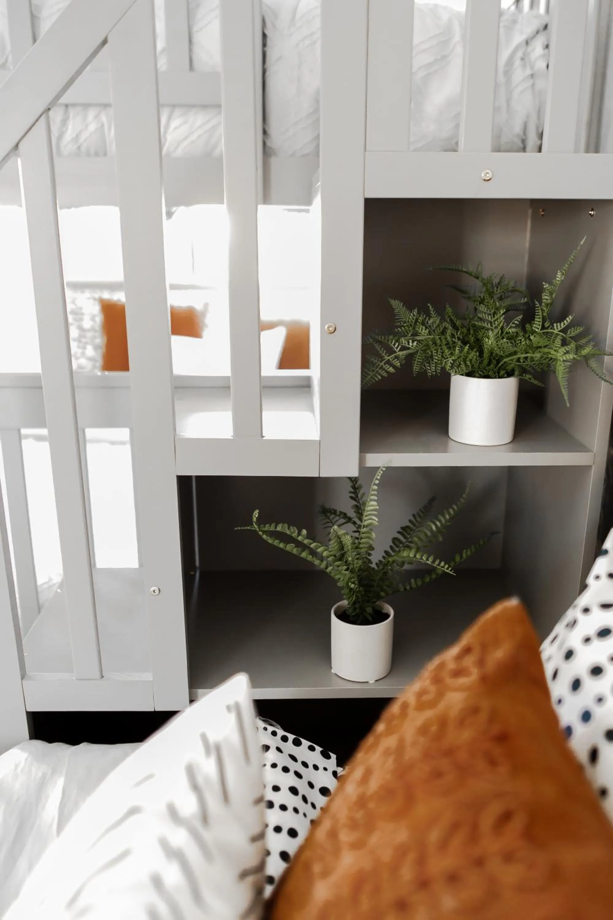 Bed in PRESIDENTIAL SUITE MOUNTAIN/LAKE VIEWS w/HEATED POOLS- PGA WEST