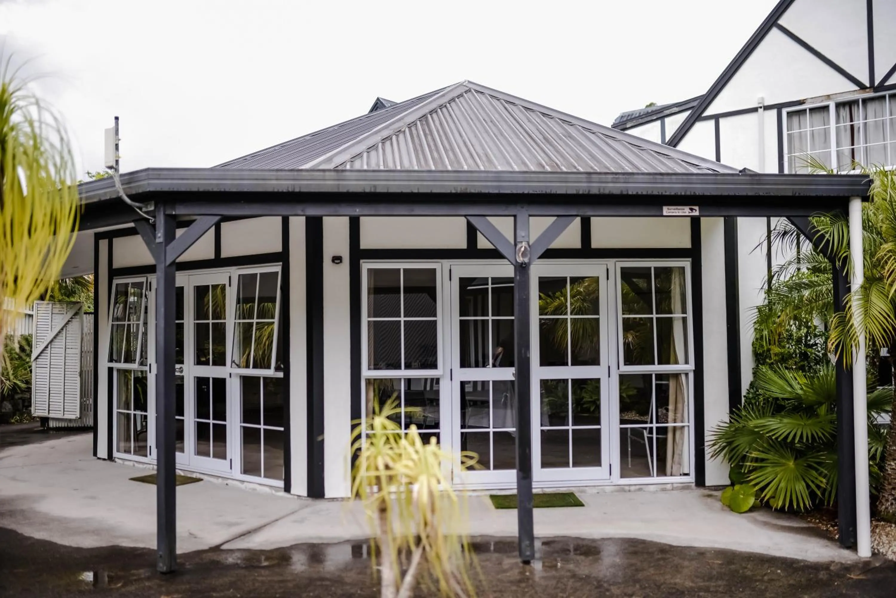 Property building in Northridge Golf Resort