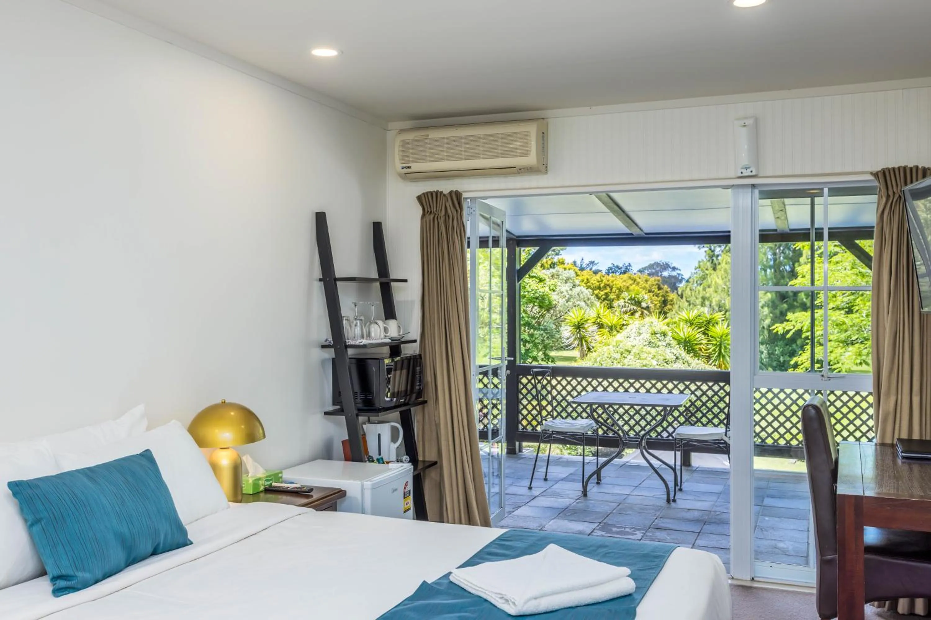 View (from property/room), Bed in Northridge Golf Resort