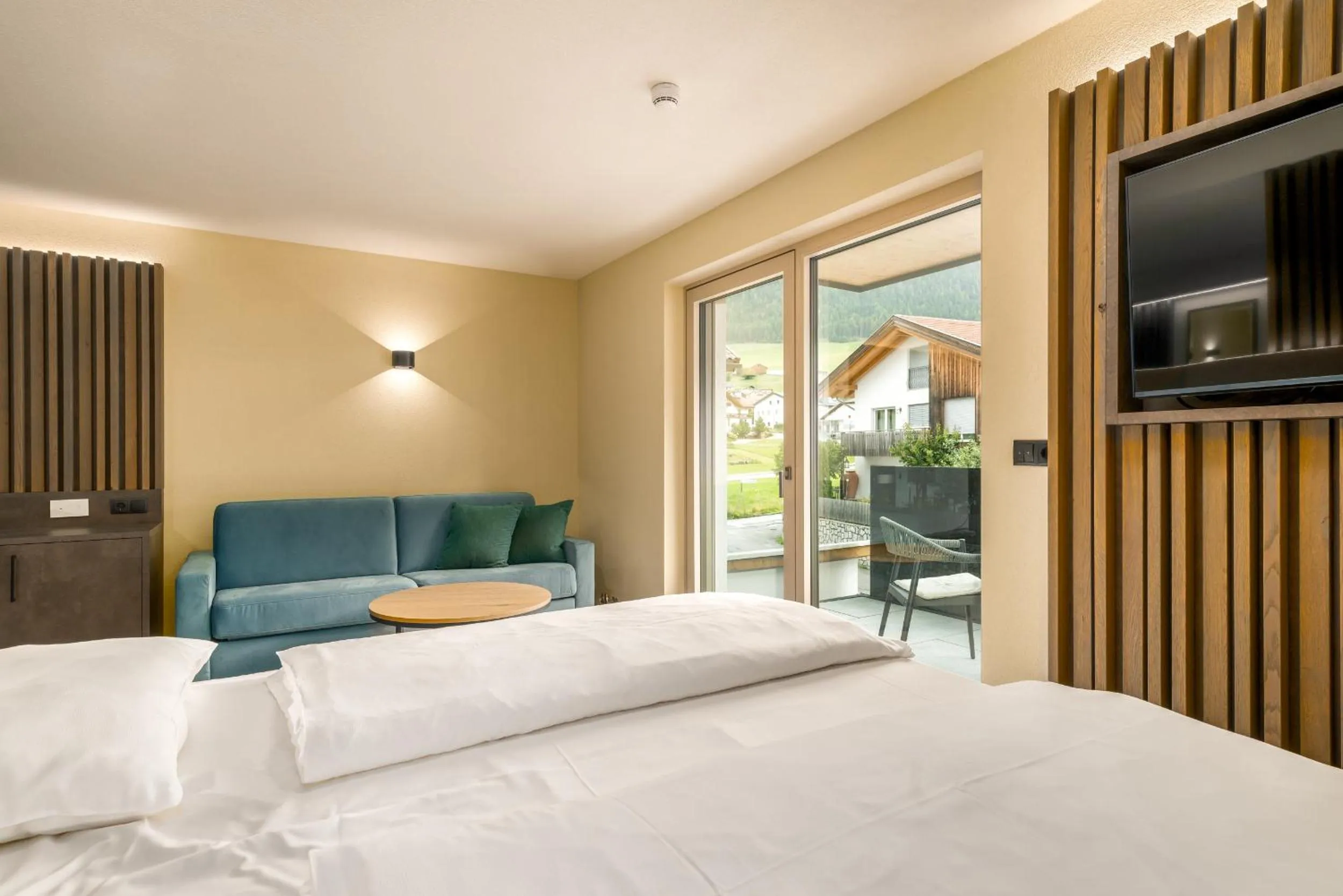 Bed in MONTARA living mountain air