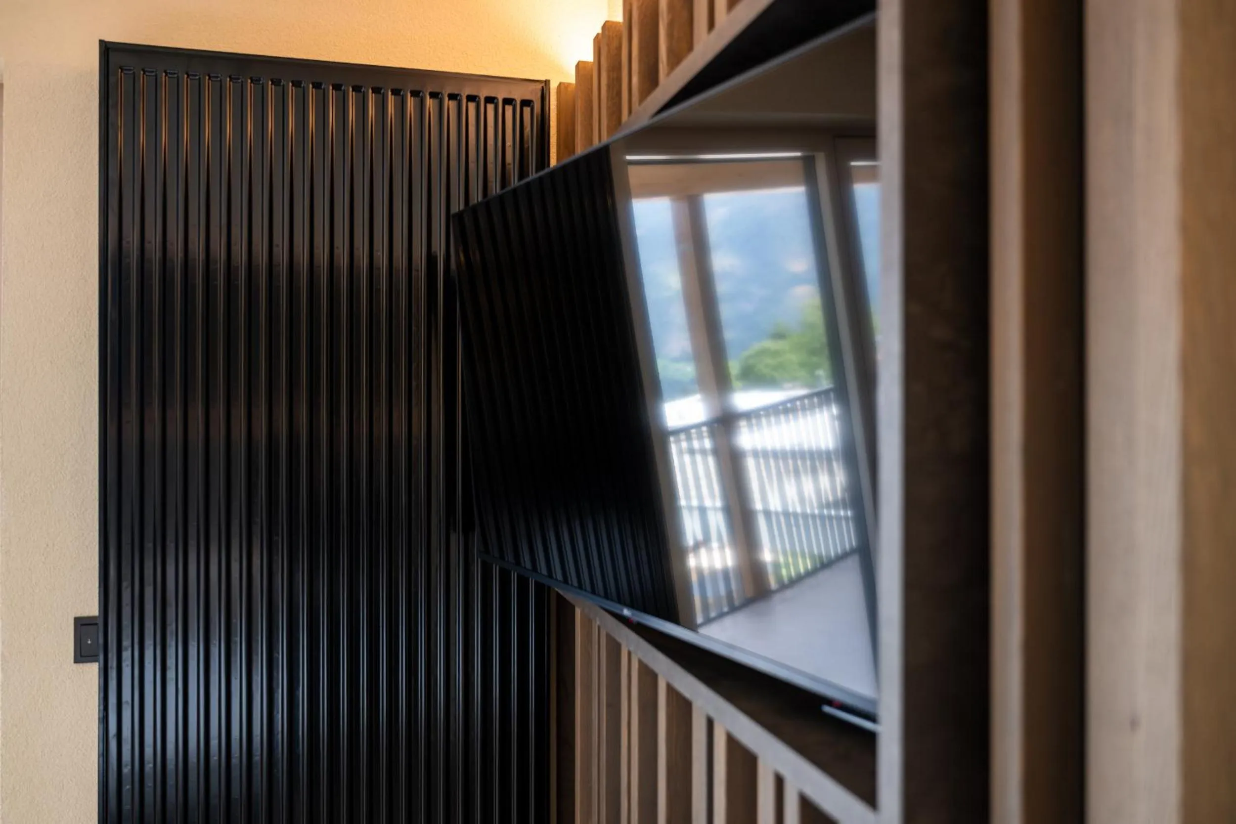 TV and multimedia in MONTARA living mountain air