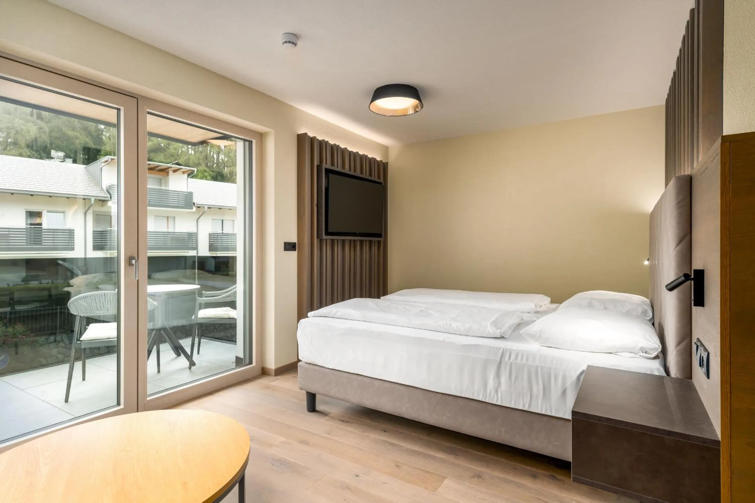 Bed in MONTARA living mountain air