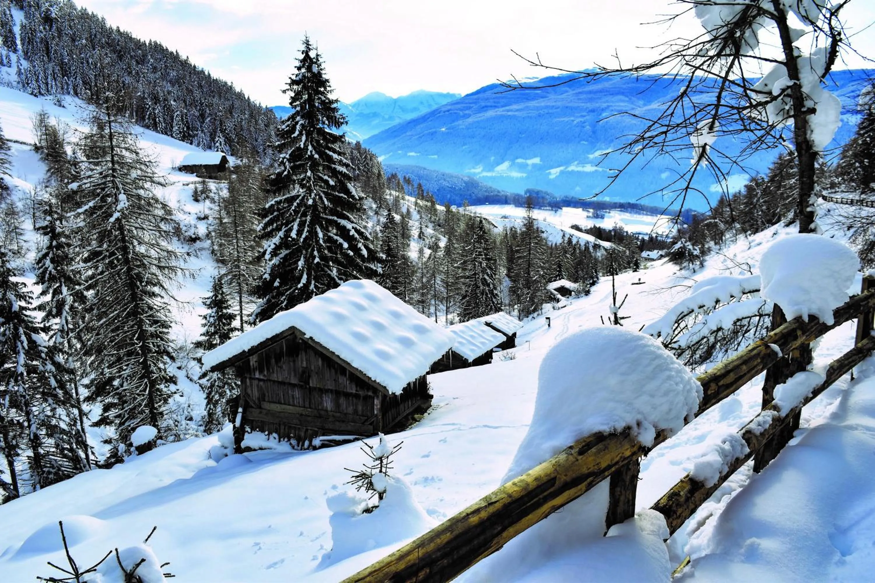 Winter in MONTARA living mountain air