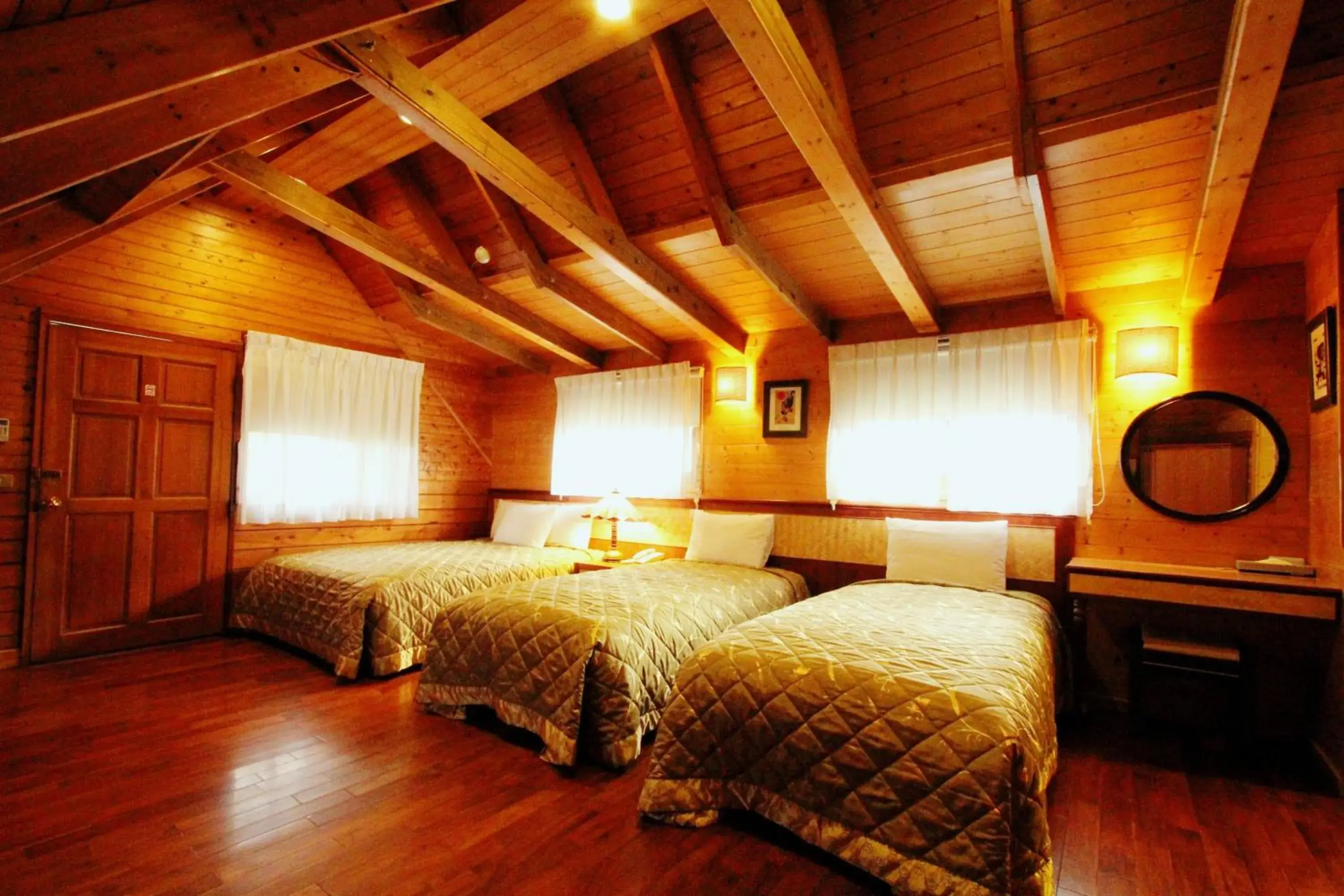 Standard Quadruple Room in Atunas Holiday Country Standard Quadruple Room in Atunas Holiday Country