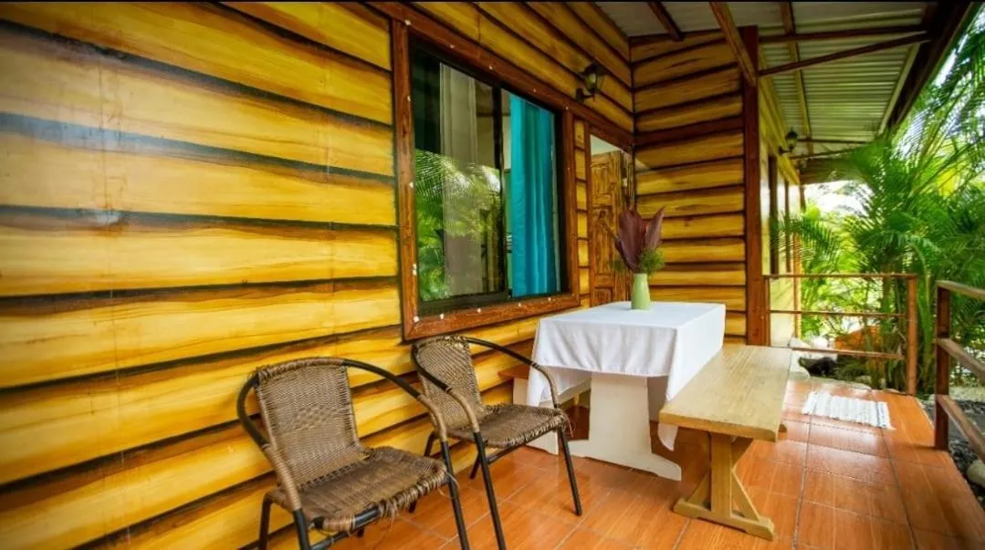 Seating area in Cabañas Río Escondido en La Fortuna