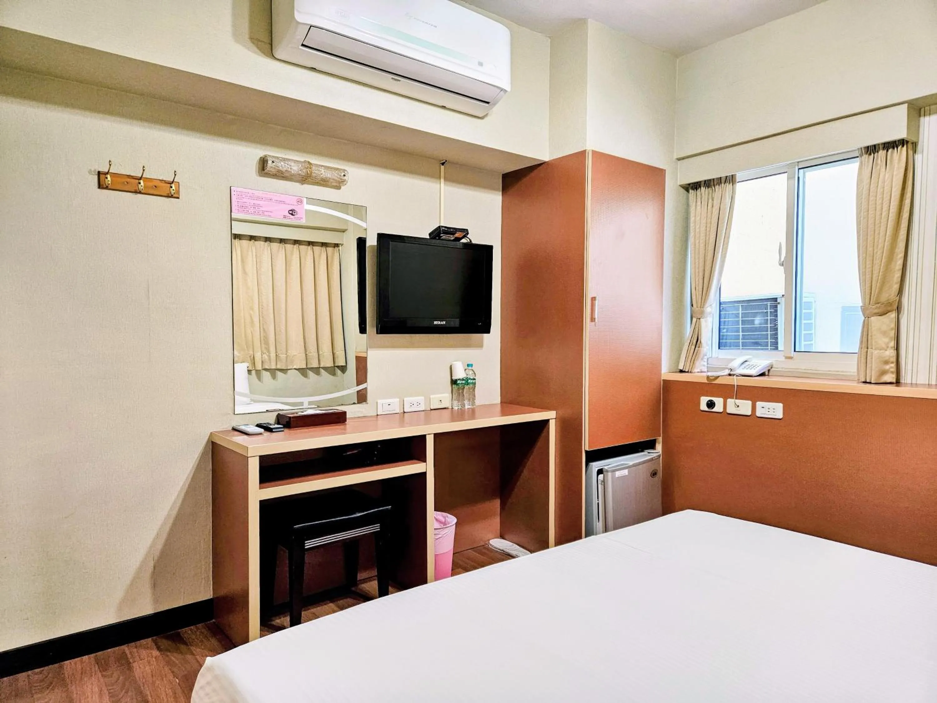 Bed in Hotel South Sea