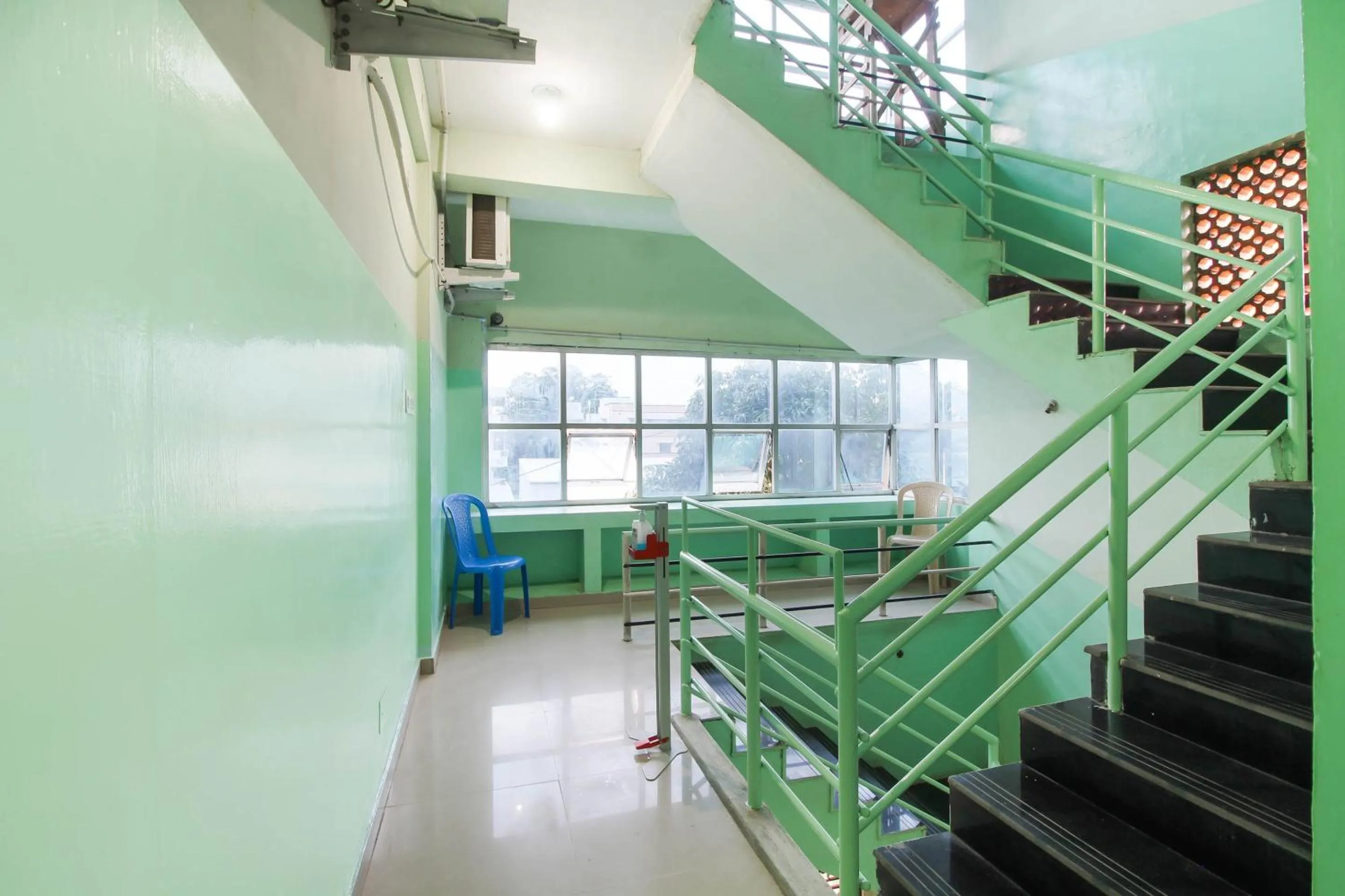 Lobby or reception in Hotel O Royal Residency