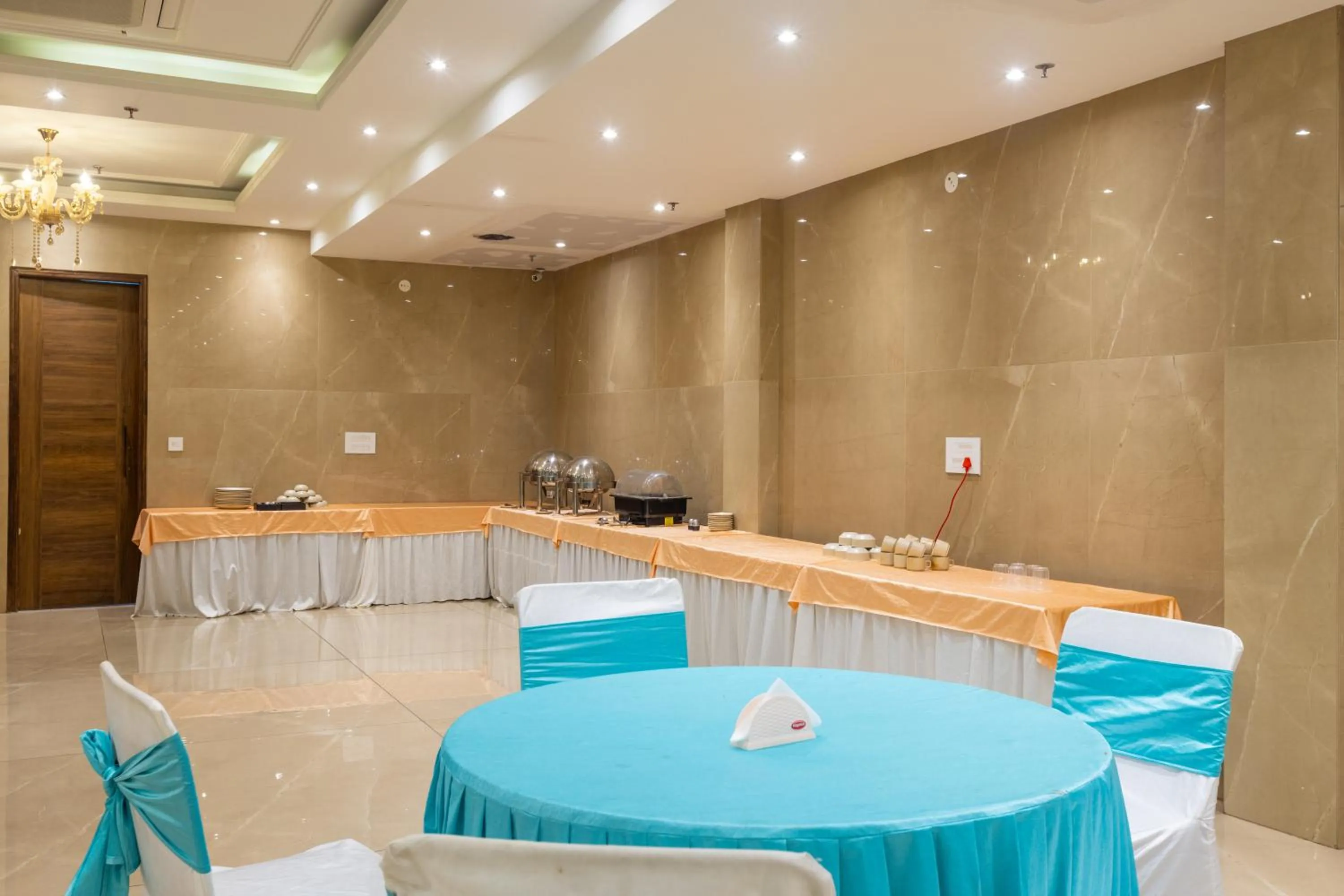 Banquet/Function facilities in Kohsa7