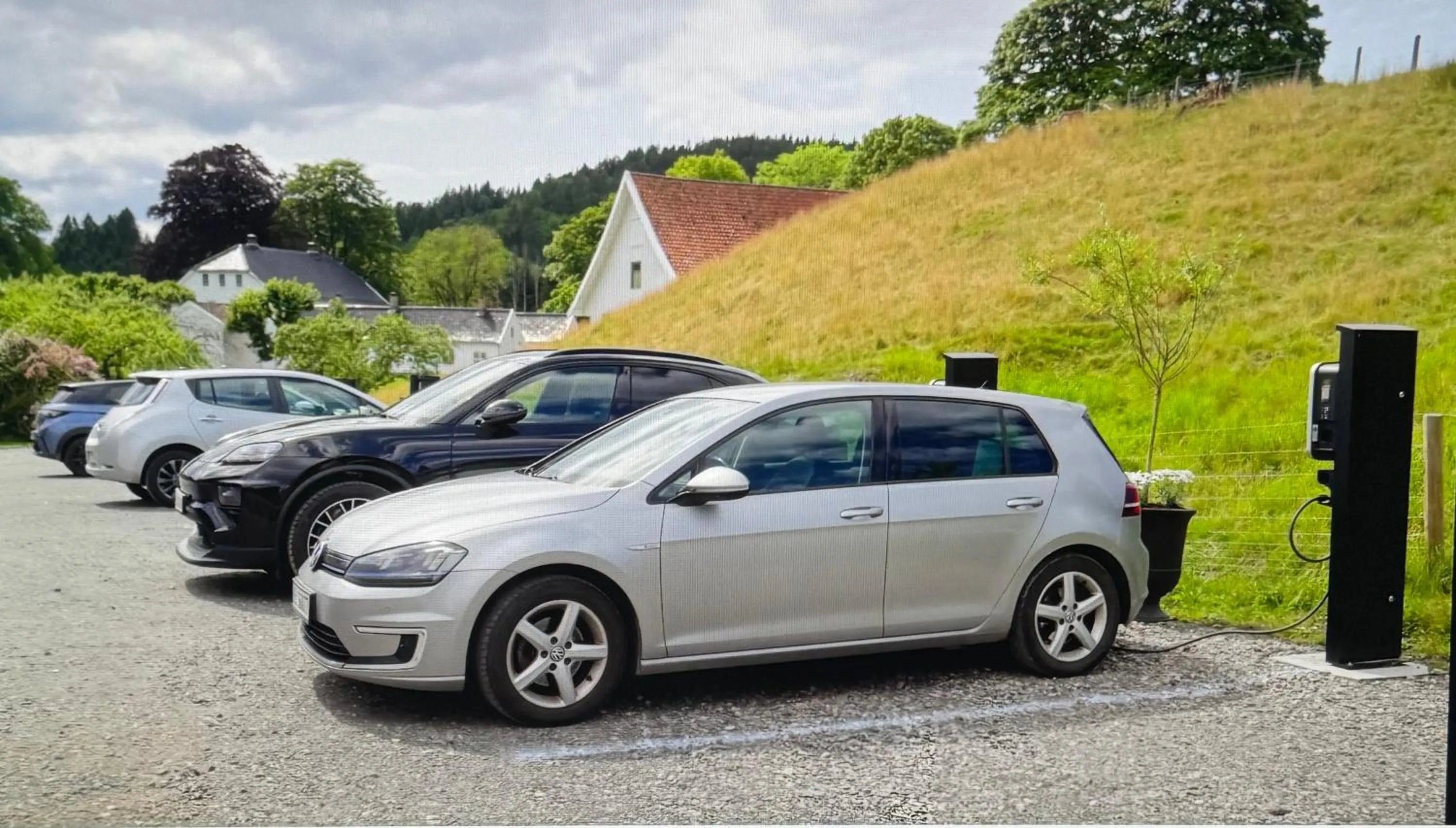 Parking in Boen Gård
