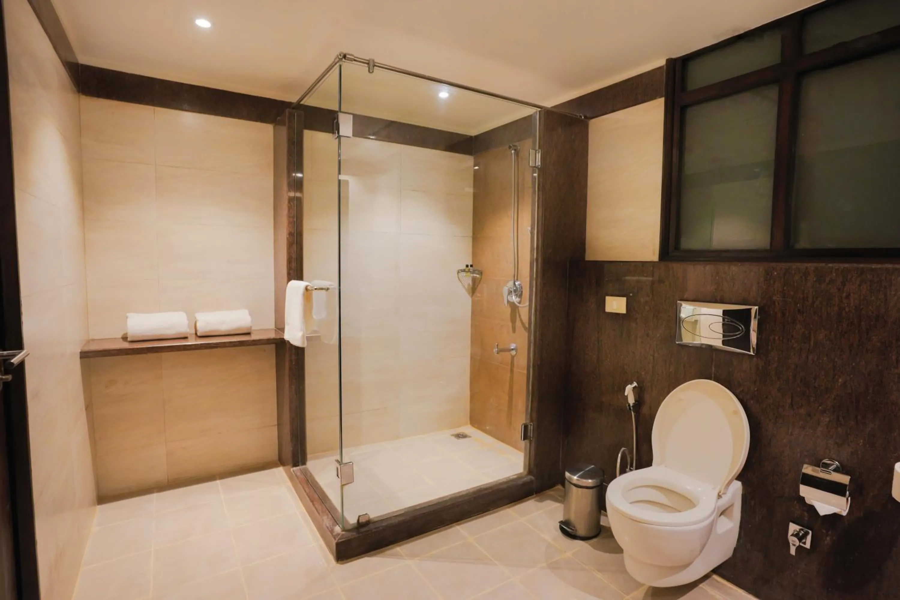 Bathroom in Leisure Inn Grand Chanakya