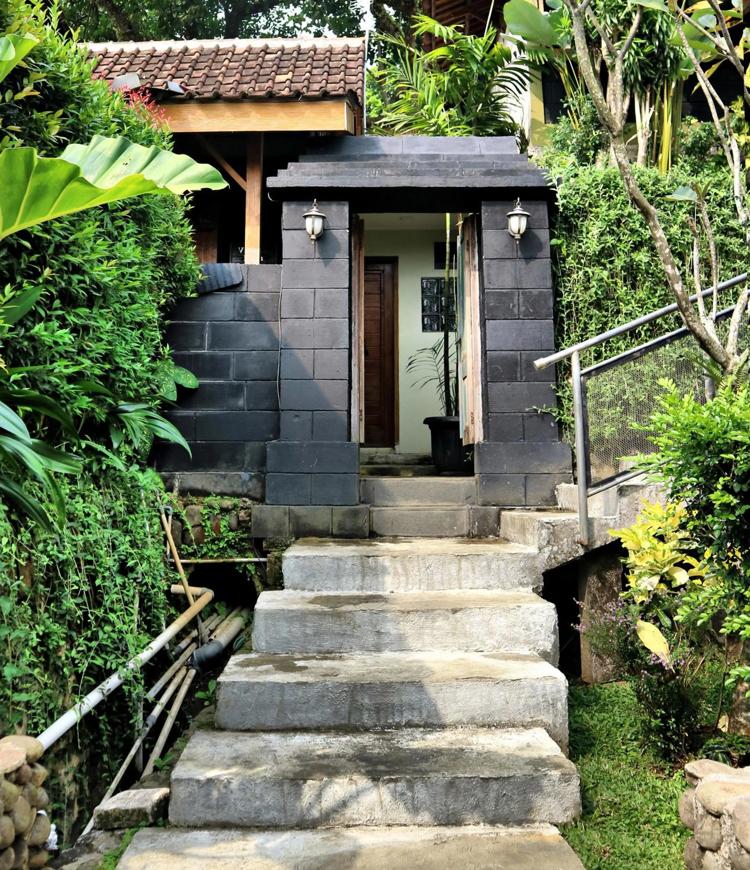 Property building in Tirta Arsanta Hot Springs & Villa