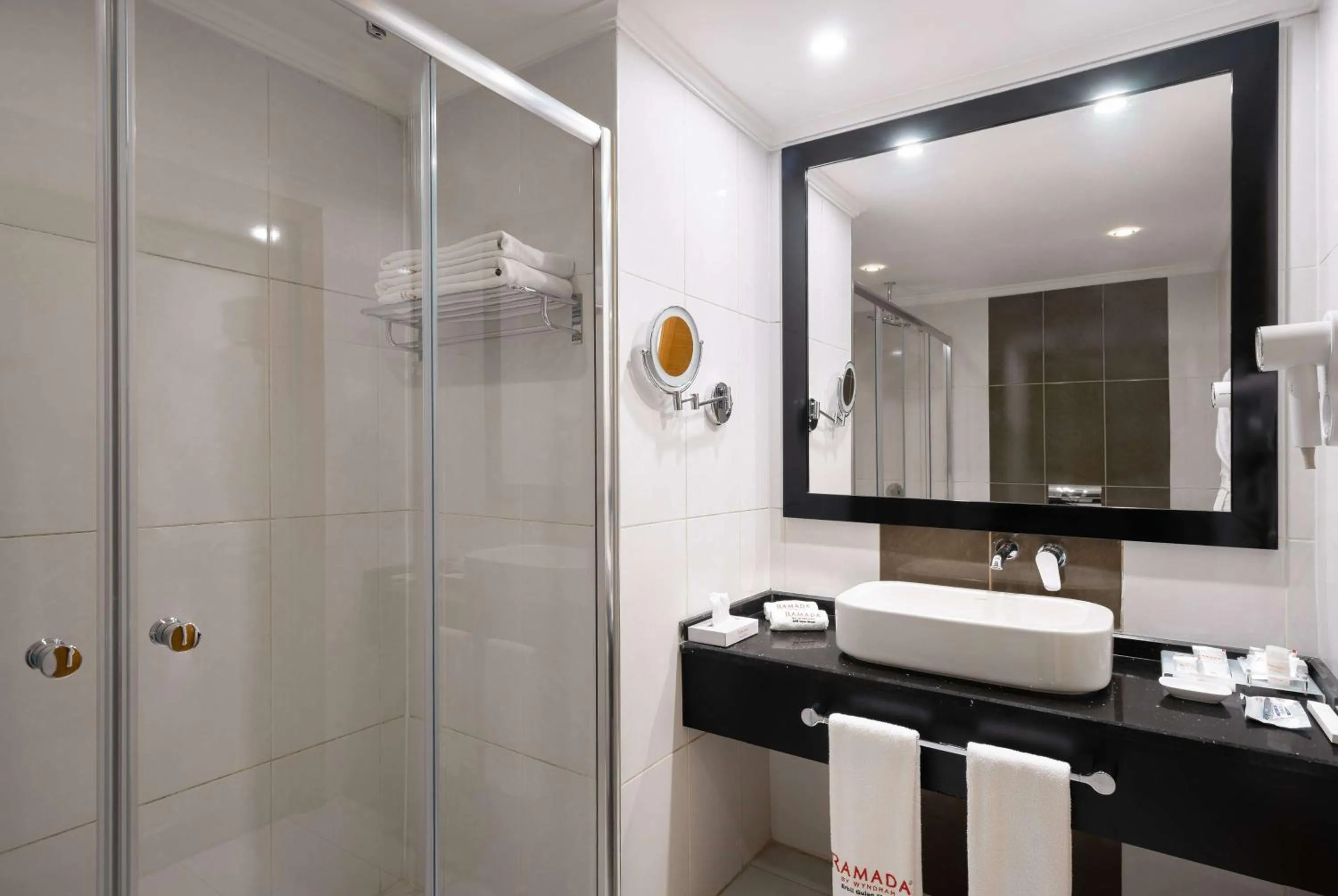Bathroom in Ramada by Wyndham Erbil Gulan Street