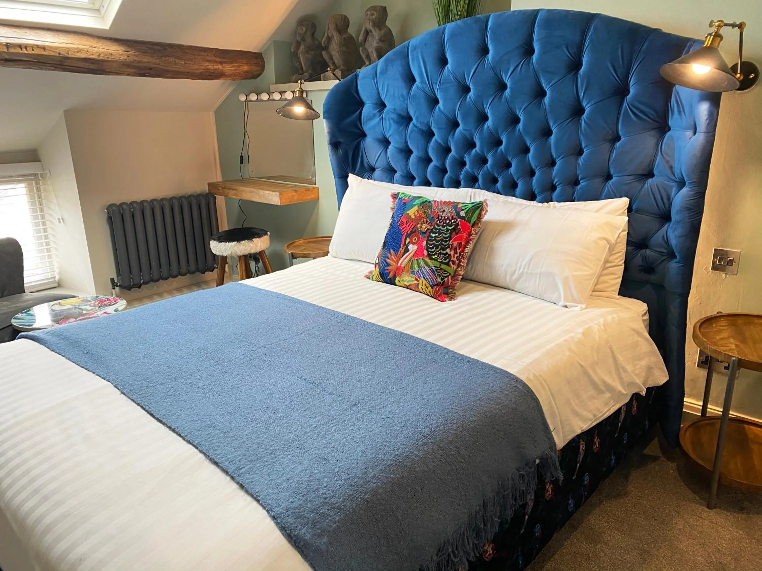 Bed in The Hive at Poppi-Red