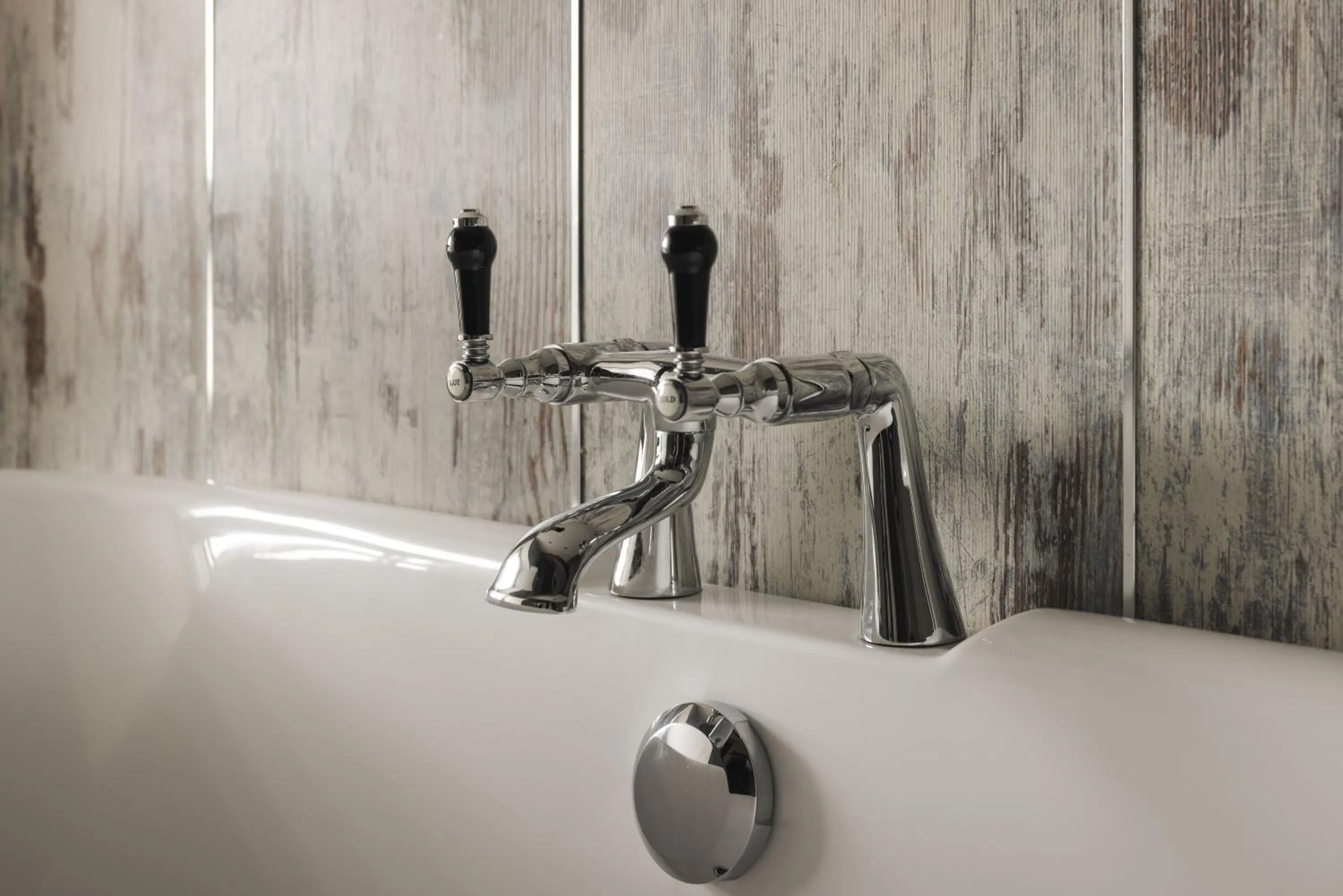 The Hive at Poppi-Red