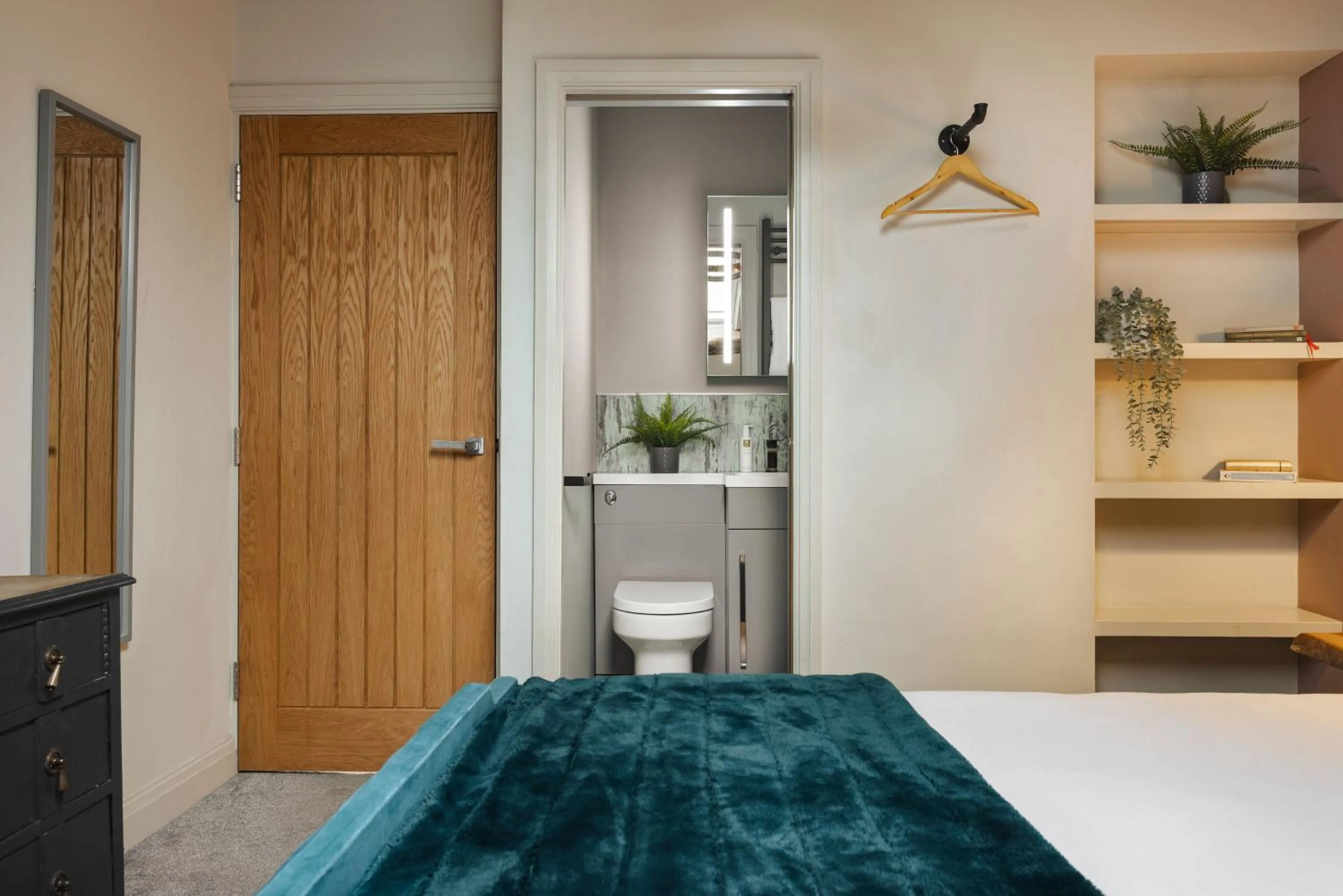 Bed in The Hive at Poppi-Red