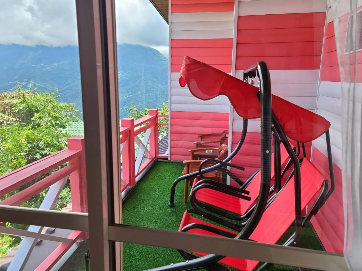 Natural landscape in Julie's Garden, Cingjing - Fon Chin Homestay