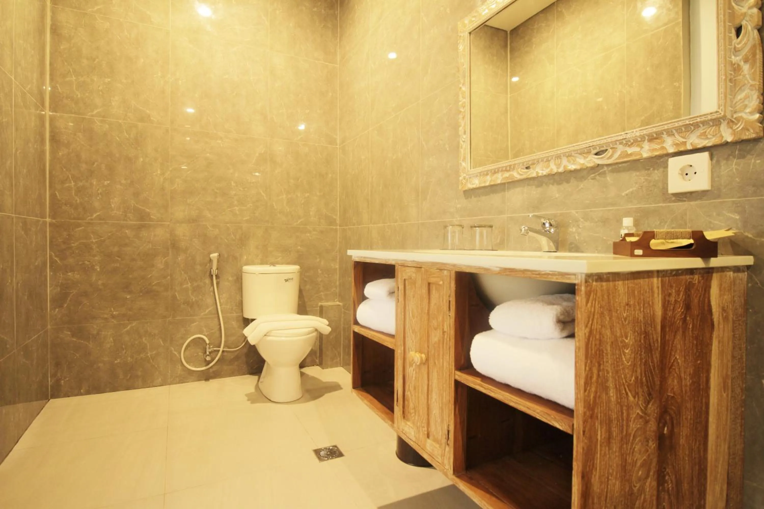 Bed in Alam Kawi Ubud Resort & Spa By Island Escape