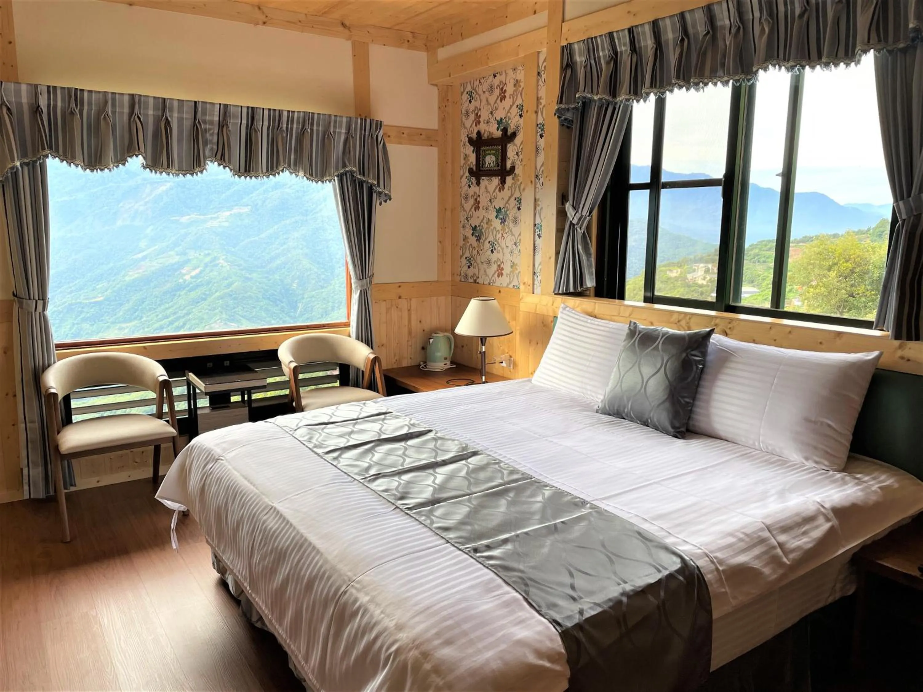 Bedroom, Bed in Shiyai Taoyuan