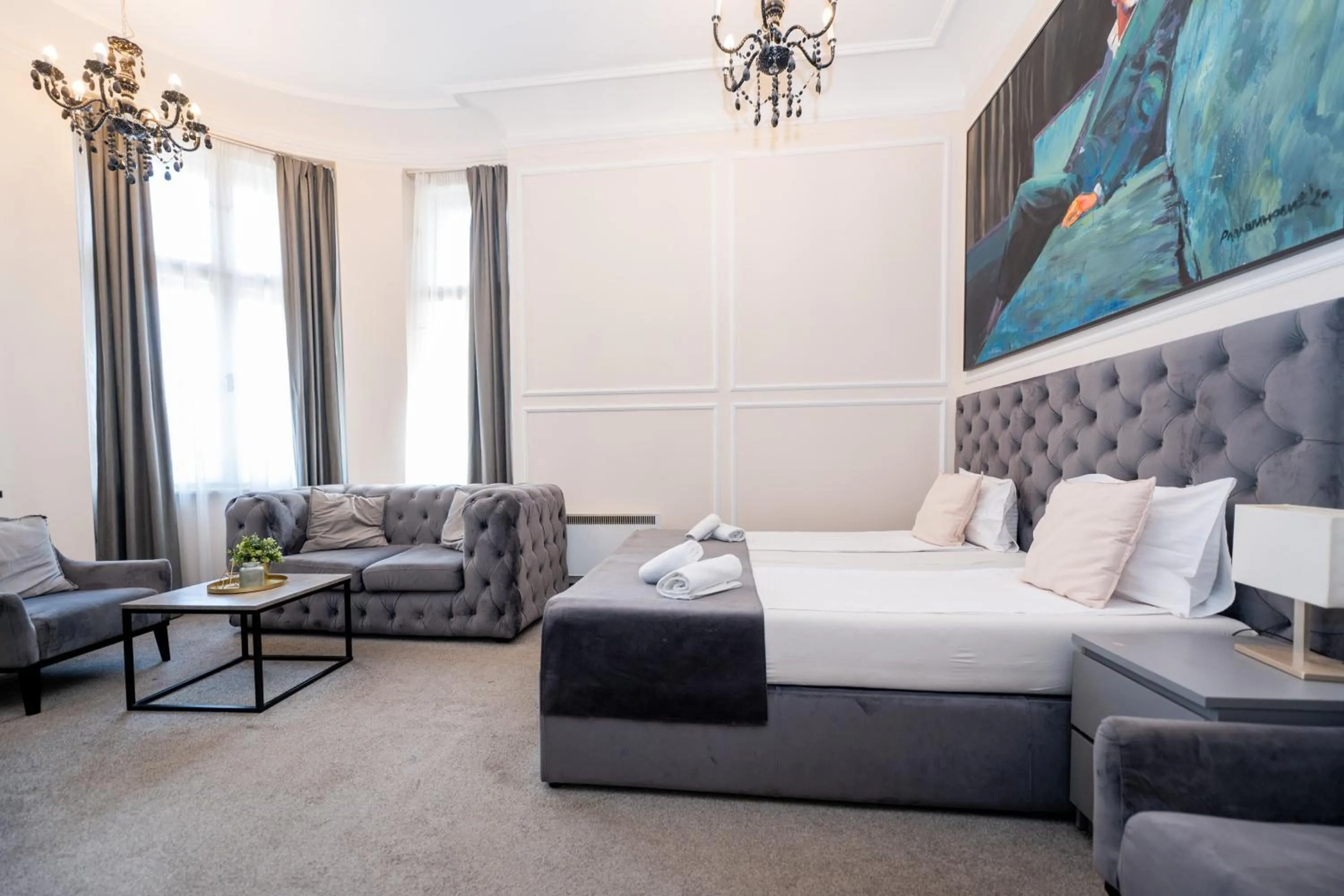 Living room, Bed in Boutique Hotel Kings Palace