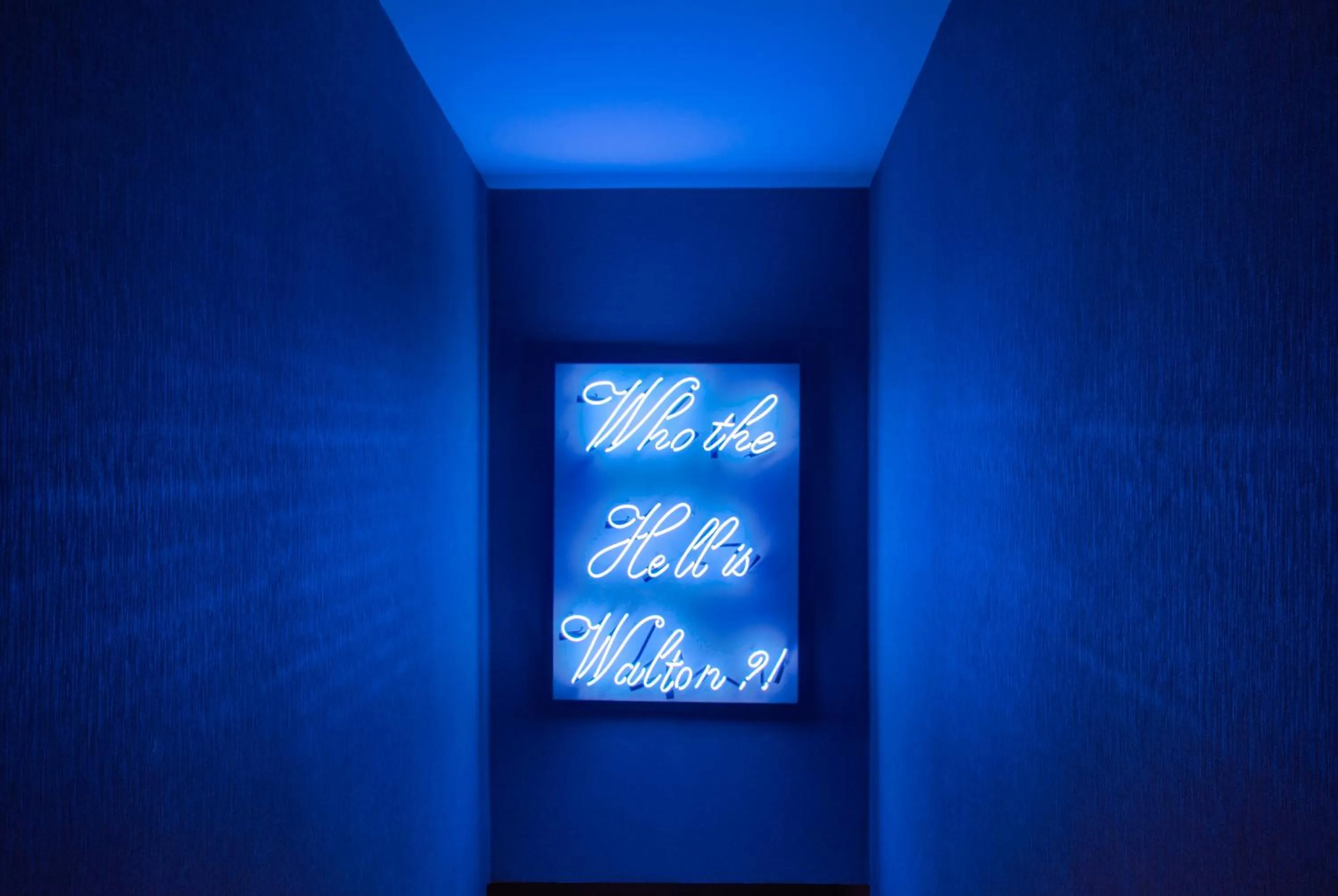 Restaurant/places to eat in Walton Gardens Pera