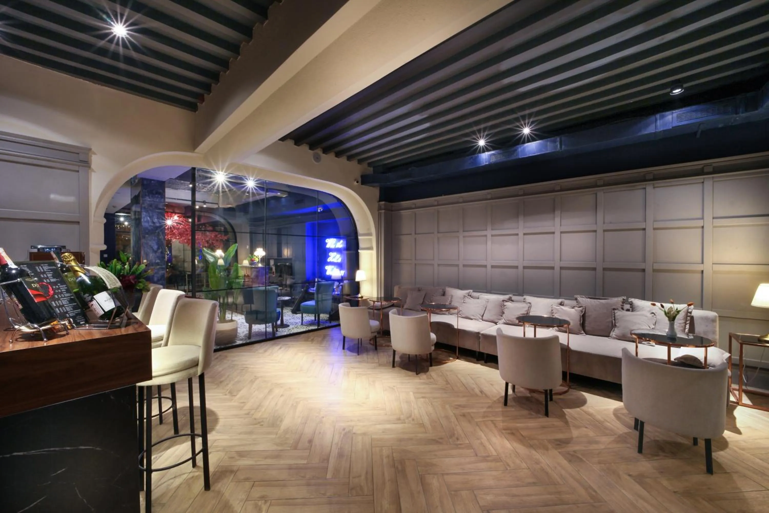 Lounge or bar in Walton Gardens Pera