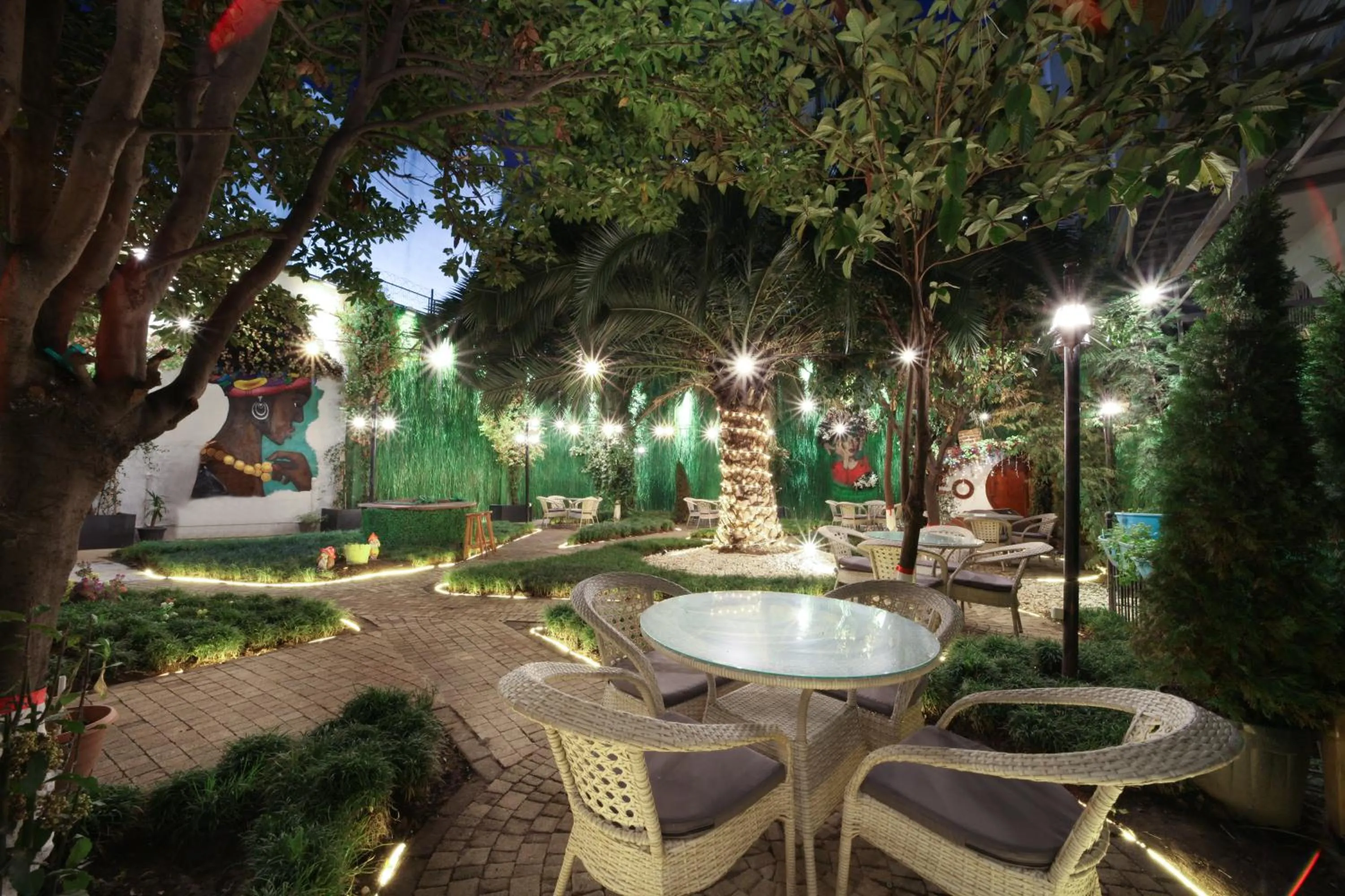 Garden in Walton Gardens Pera